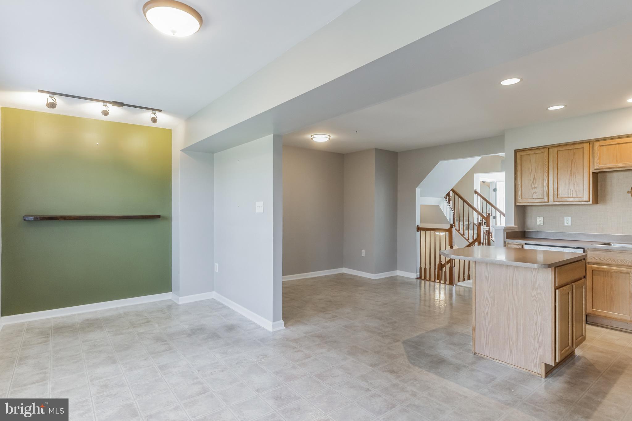 COVENTRY GLEN - Residential