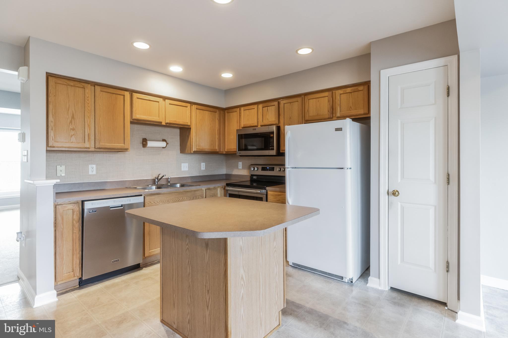 COVENTRY GLEN - Residential