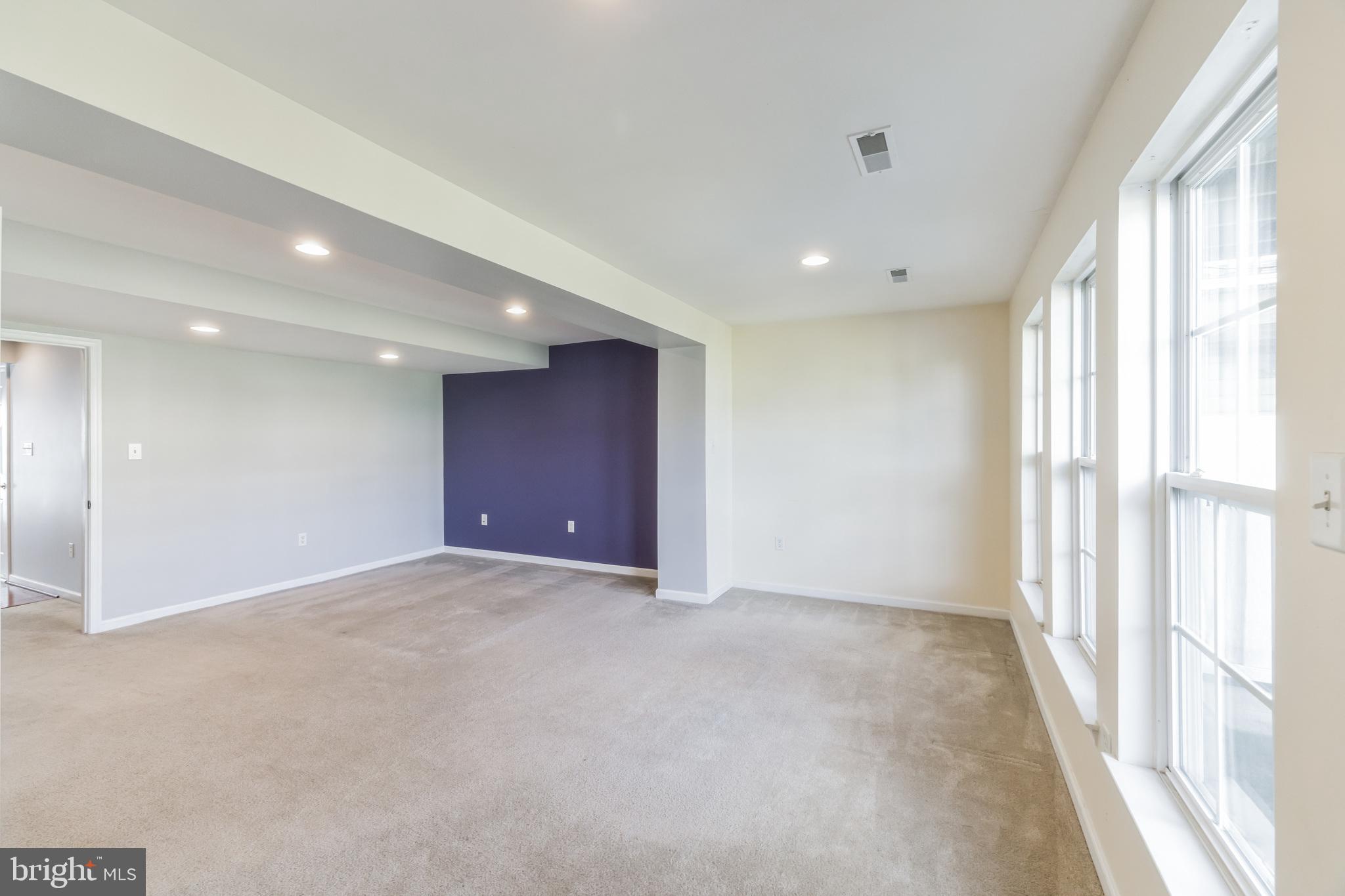 COVENTRY GLEN - Residential