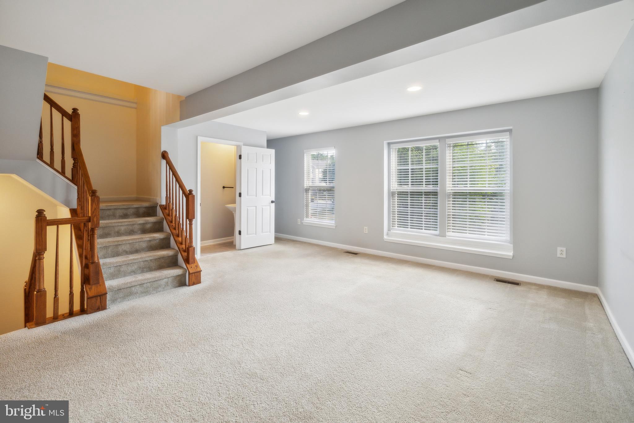 COVENTRY GLEN - Residential
