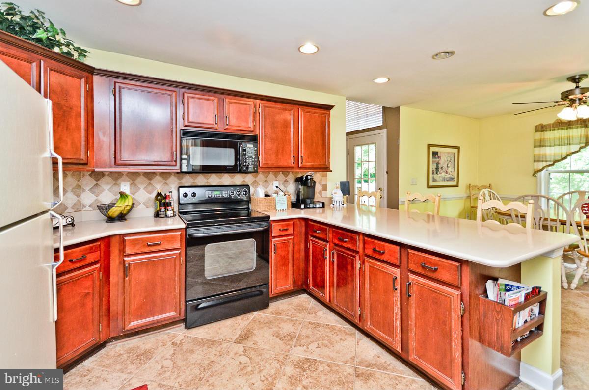 WALDEN - Residential Lease