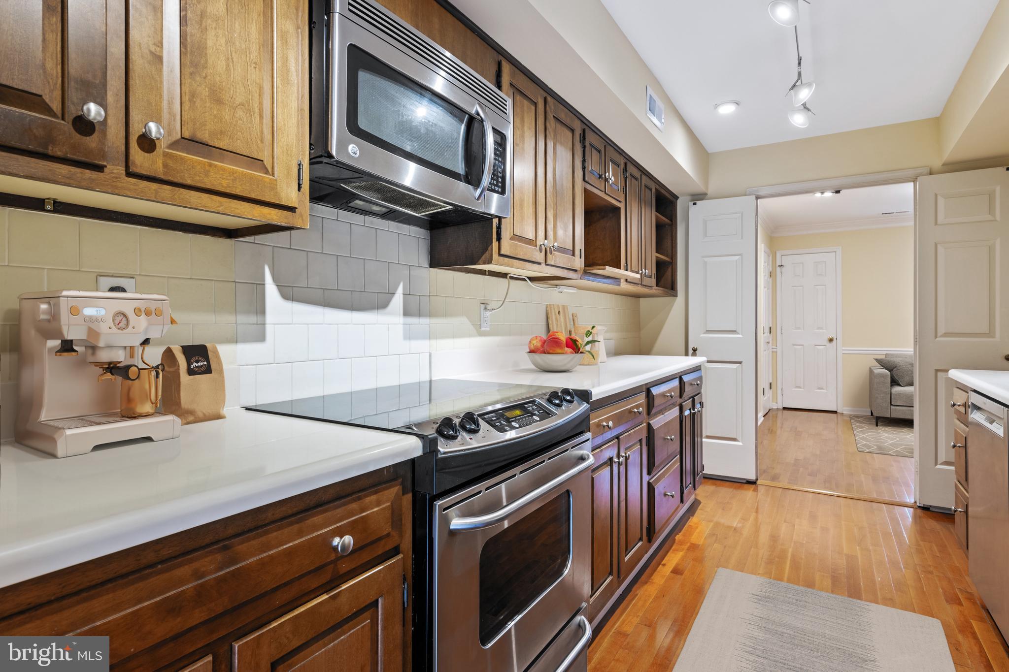 FOXWOOD - Residential