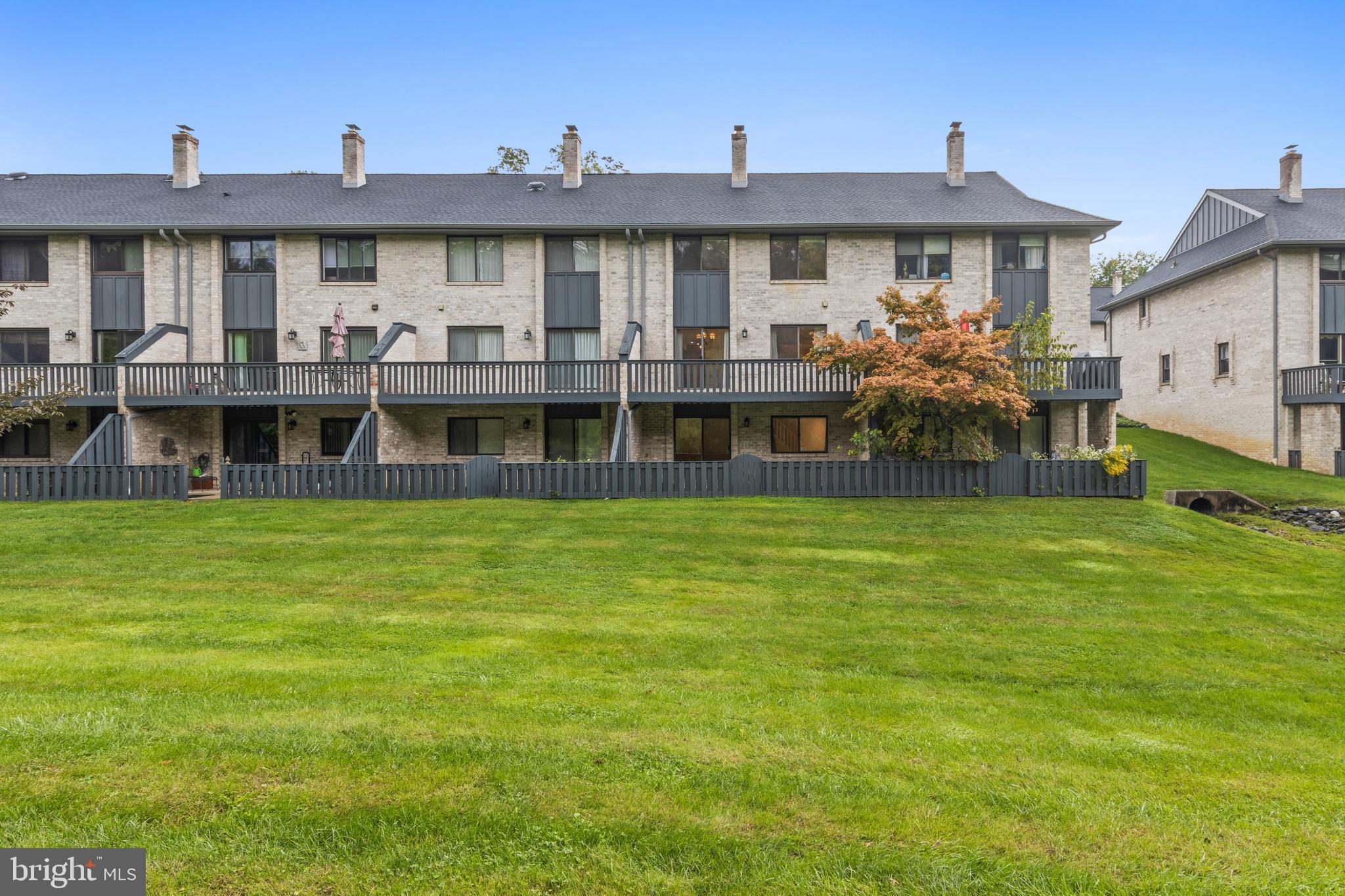 FOXWOOD - Residential