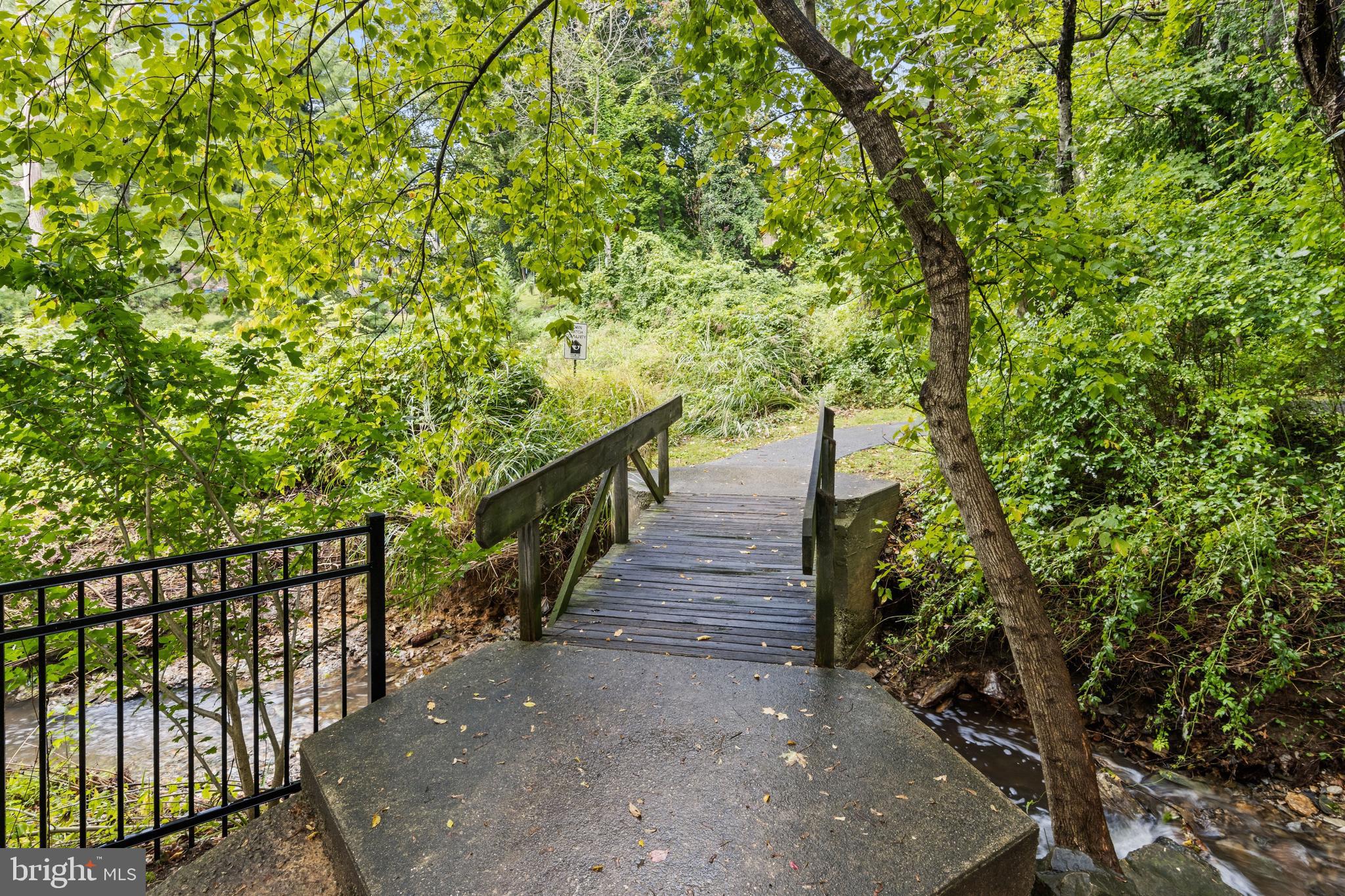 FOXWOOD - Residential