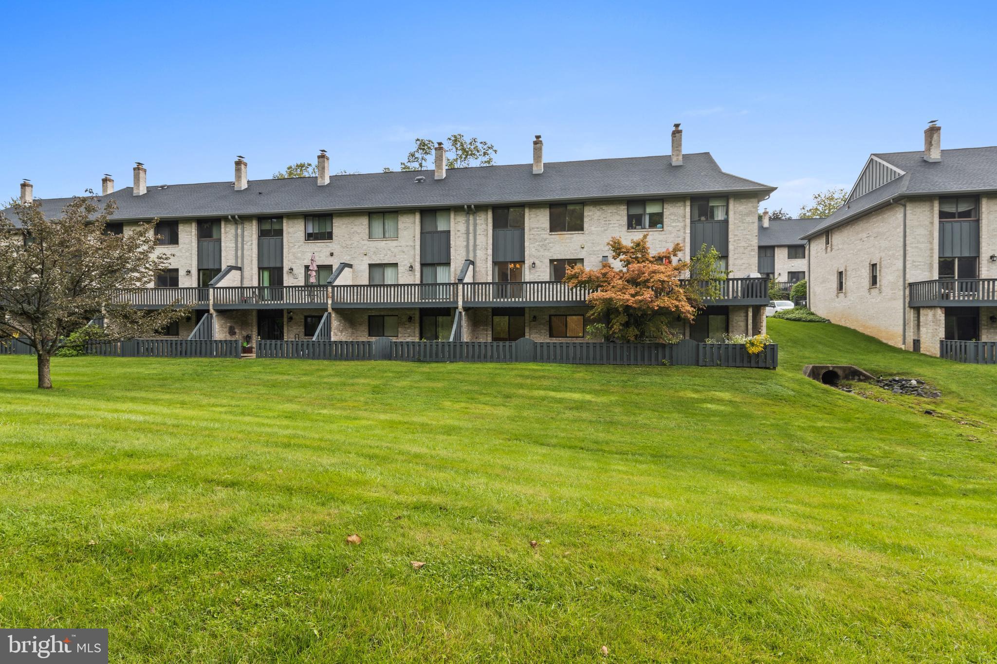 FOXWOOD - Residential