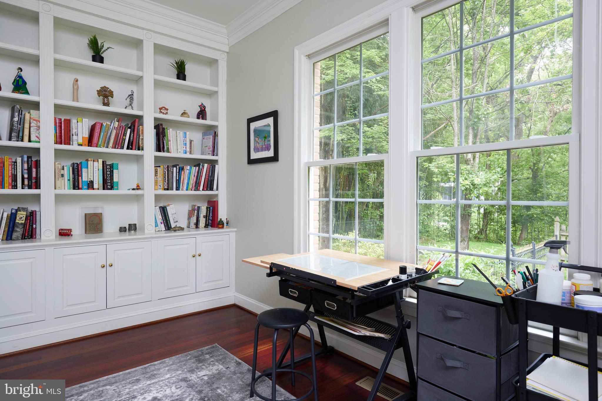 DARNESTOWN OUTSIDE - Residential