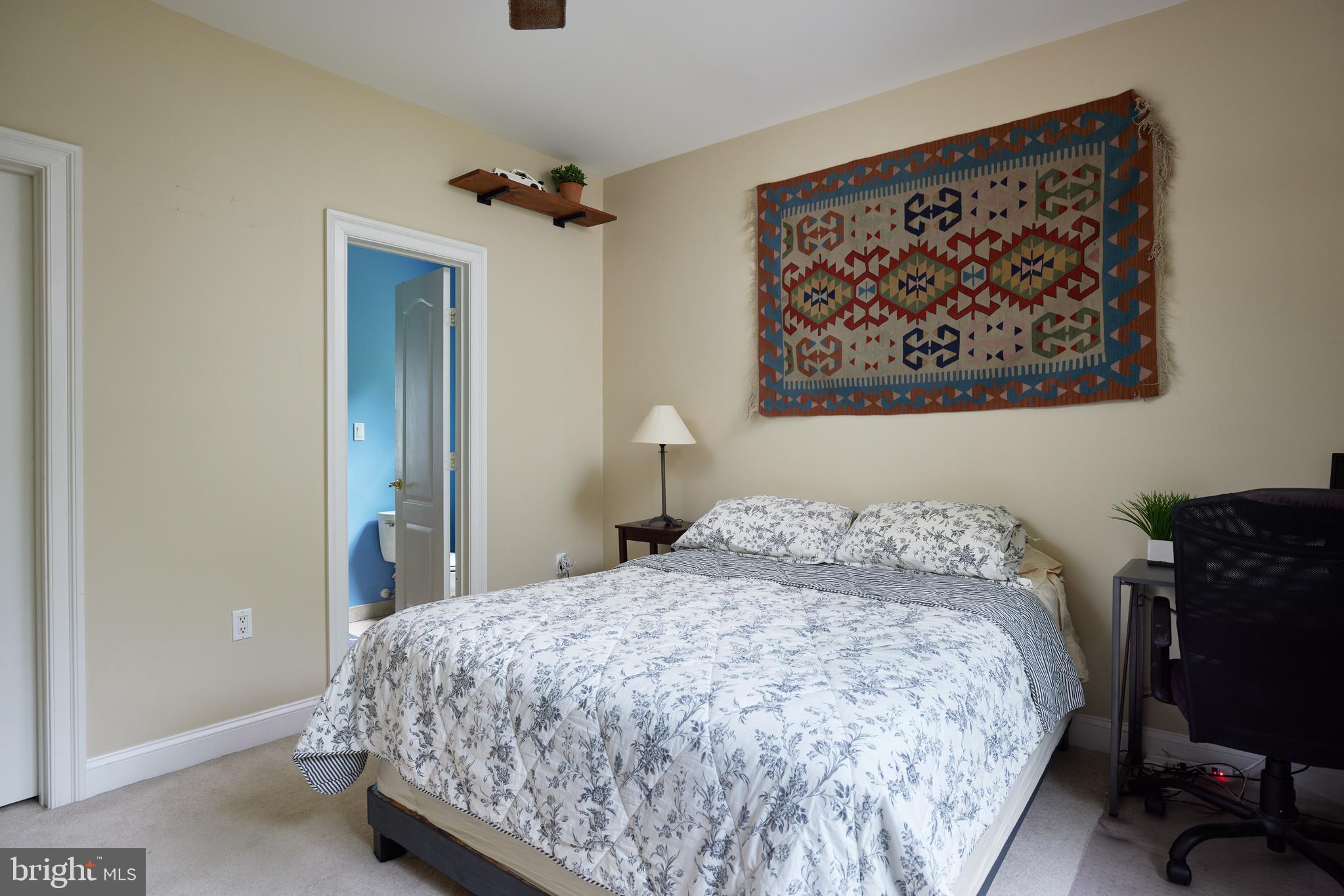 DARNESTOWN OUTSIDE - Residential