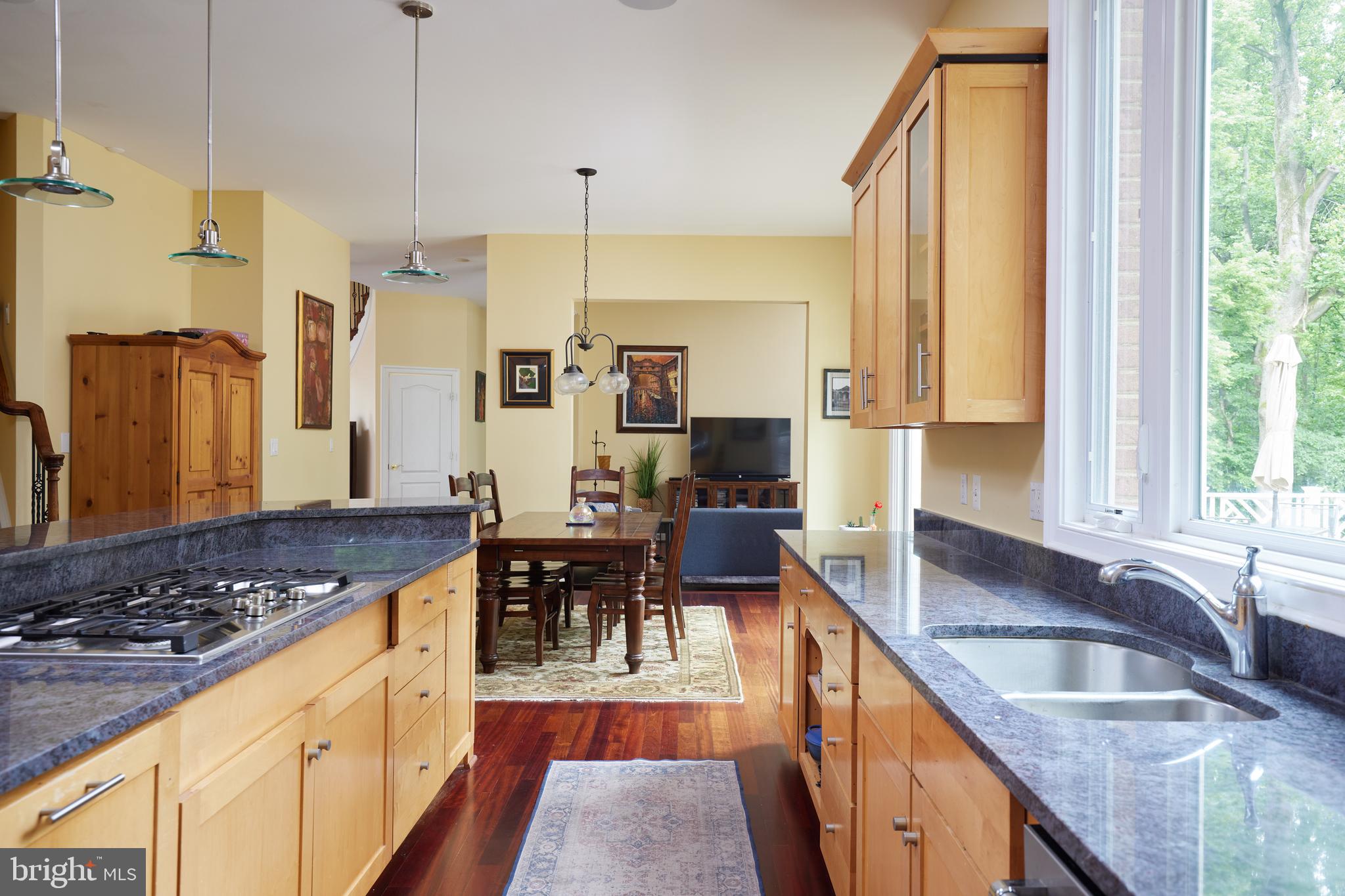 DARNESTOWN OUTSIDE - Residential