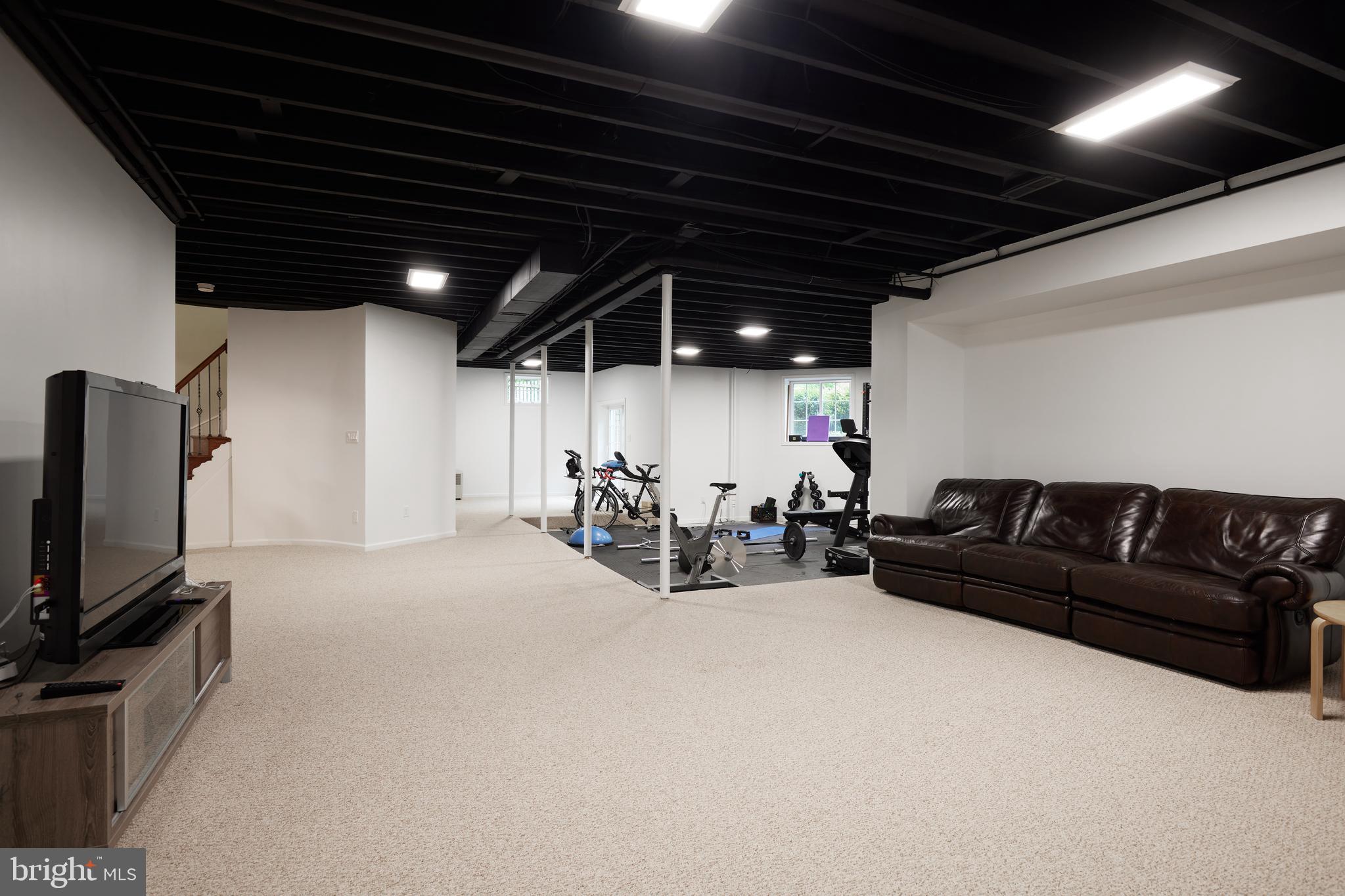 DARNESTOWN OUTSIDE - Residential