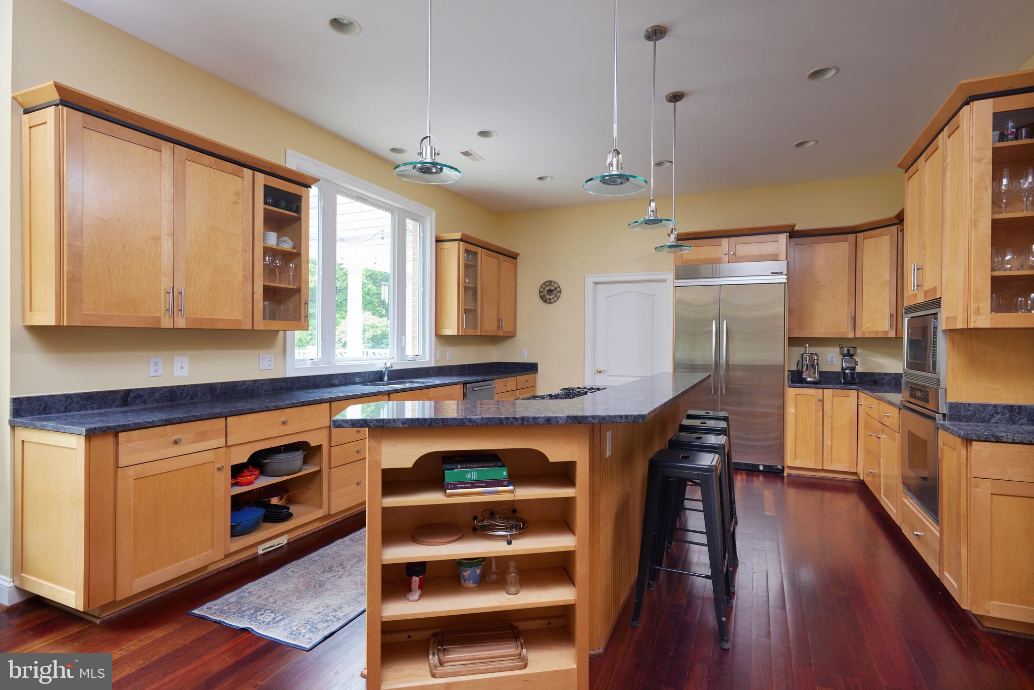 DARNESTOWN OUTSIDE - Residential