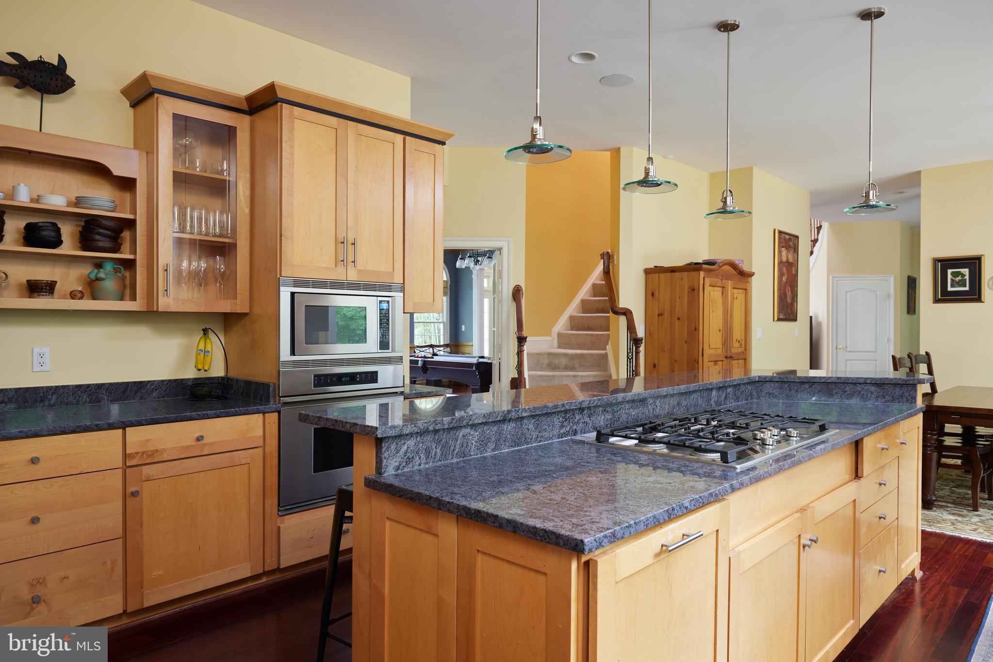 DARNESTOWN OUTSIDE - Residential