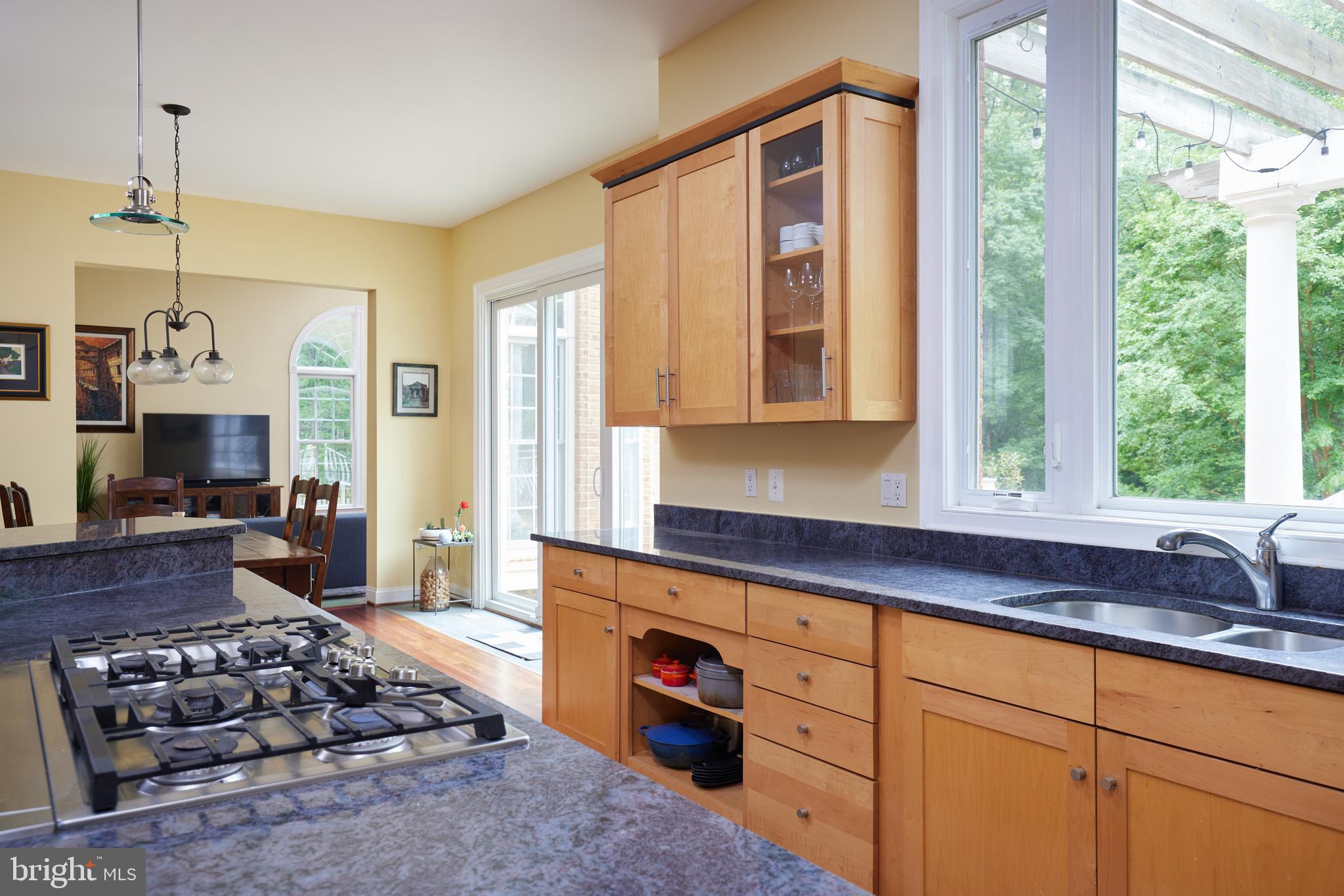 DARNESTOWN OUTSIDE - Residential