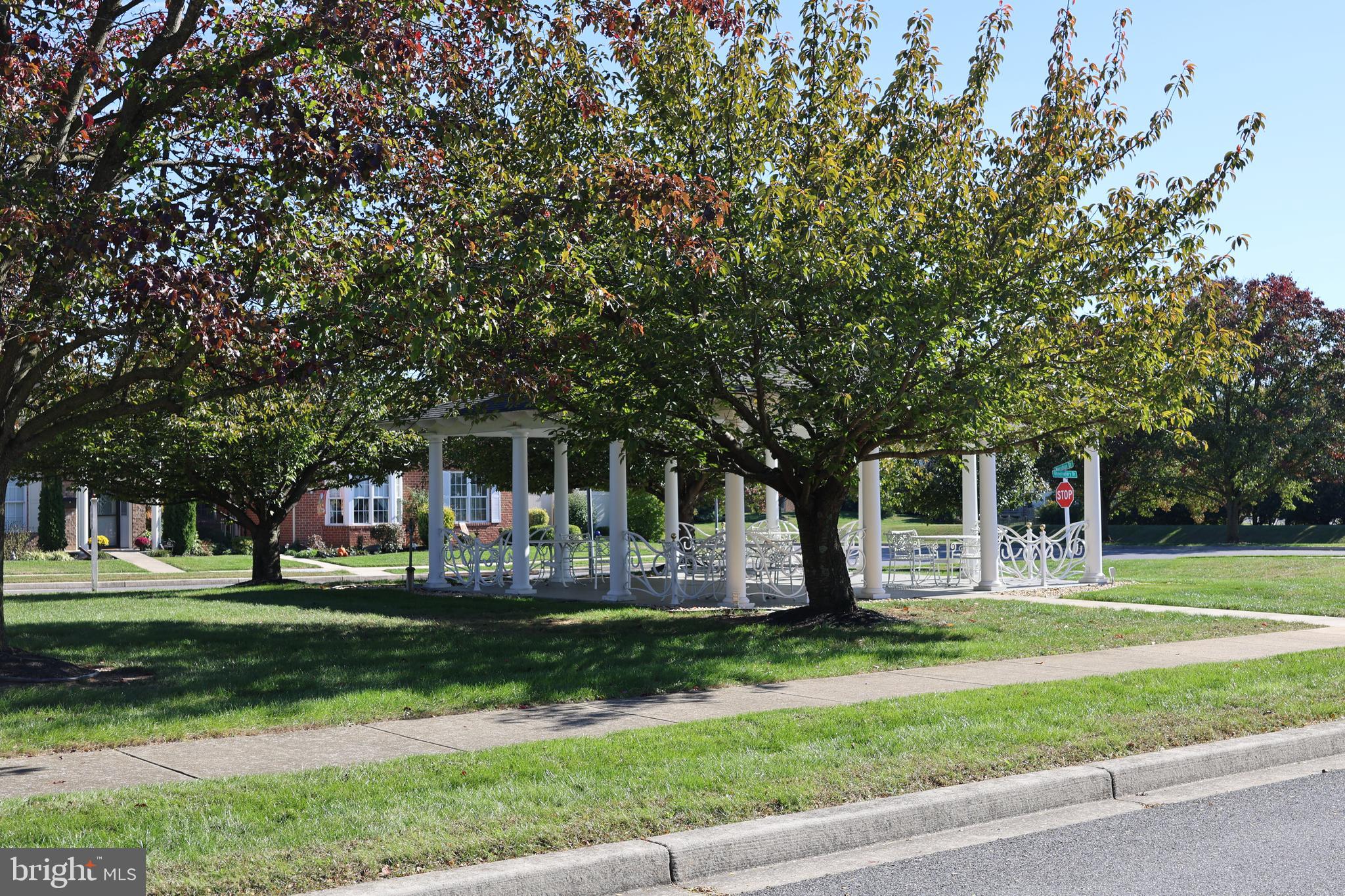 GREENWICH PARK - Residential