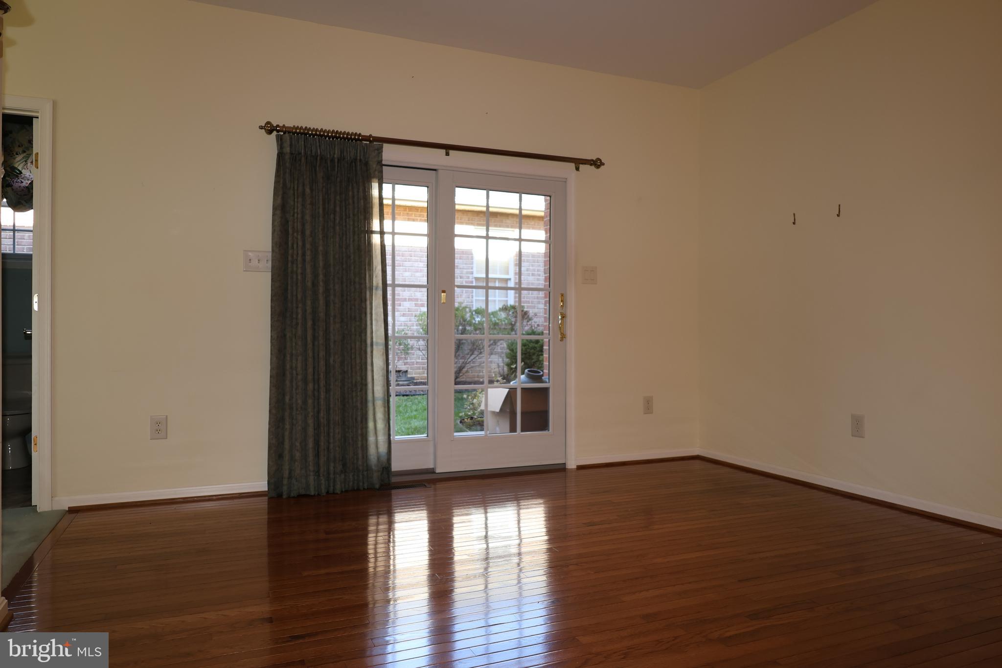 GREENWICH PARK - Residential