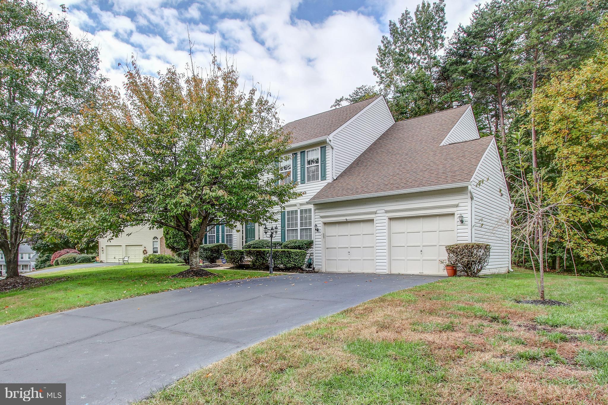 MEADOWS OF MINNIEVILLE - Residential