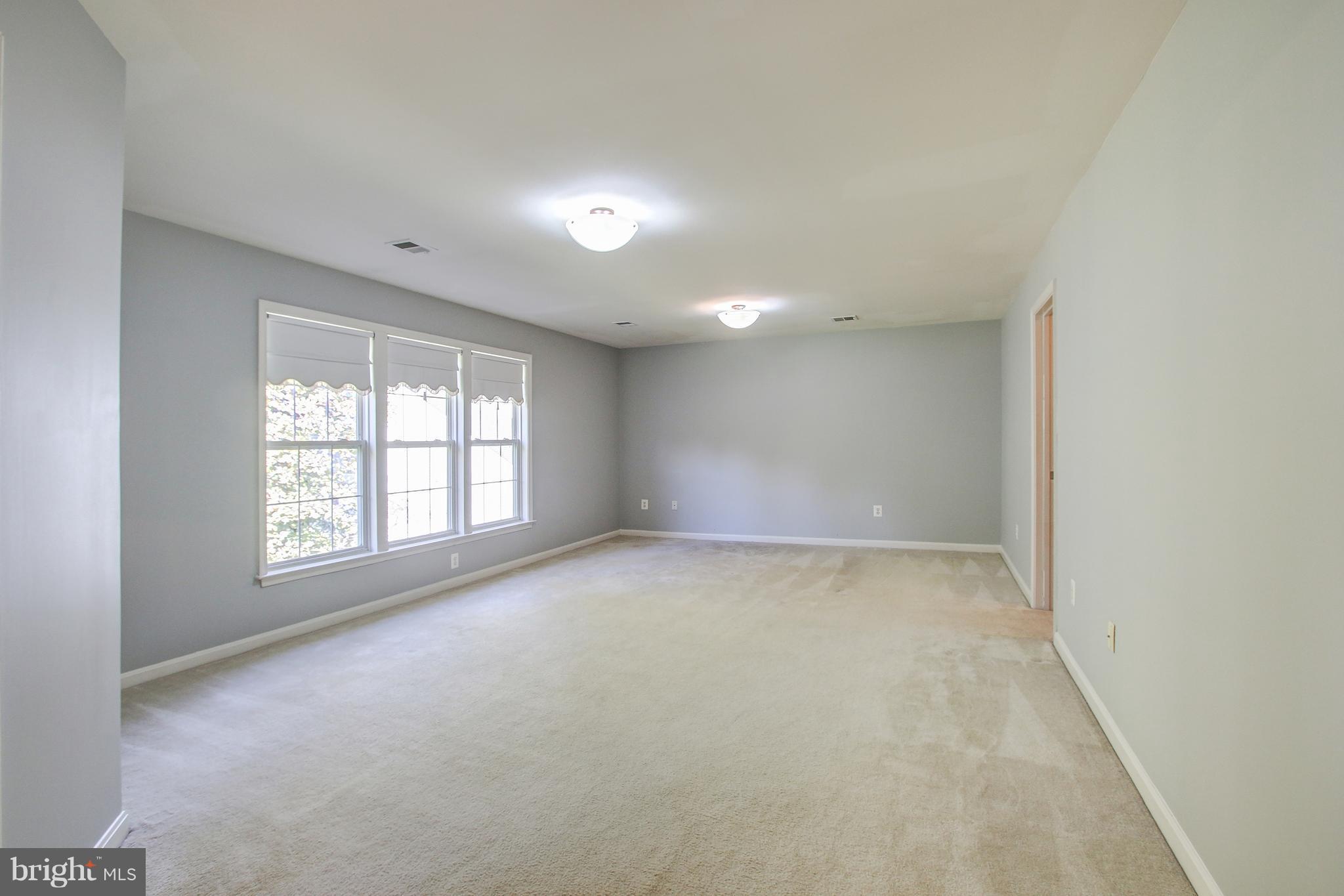 MEADOWS OF MINNIEVILLE - Residential