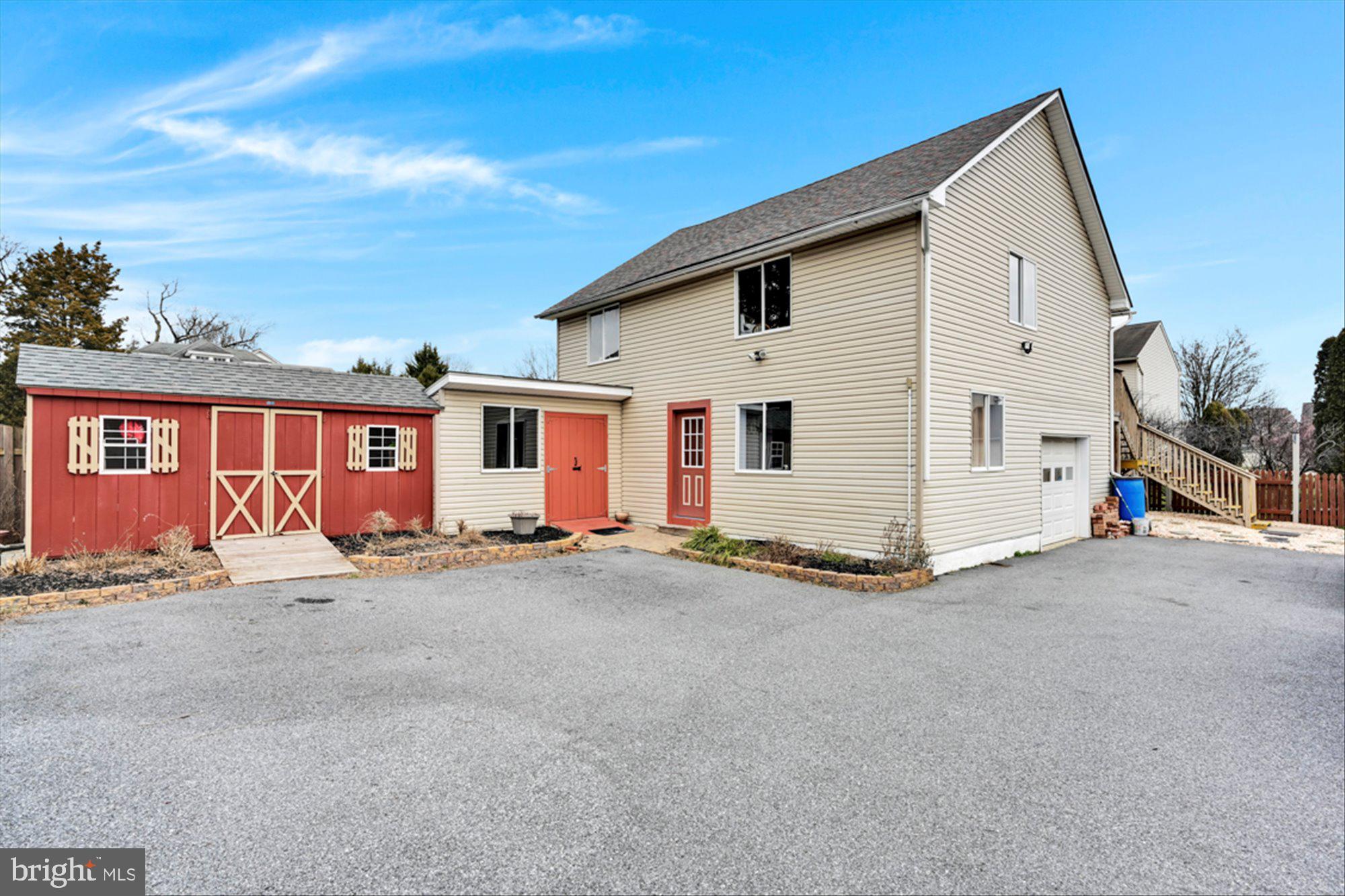 LITITZ BOROUGH - Residential