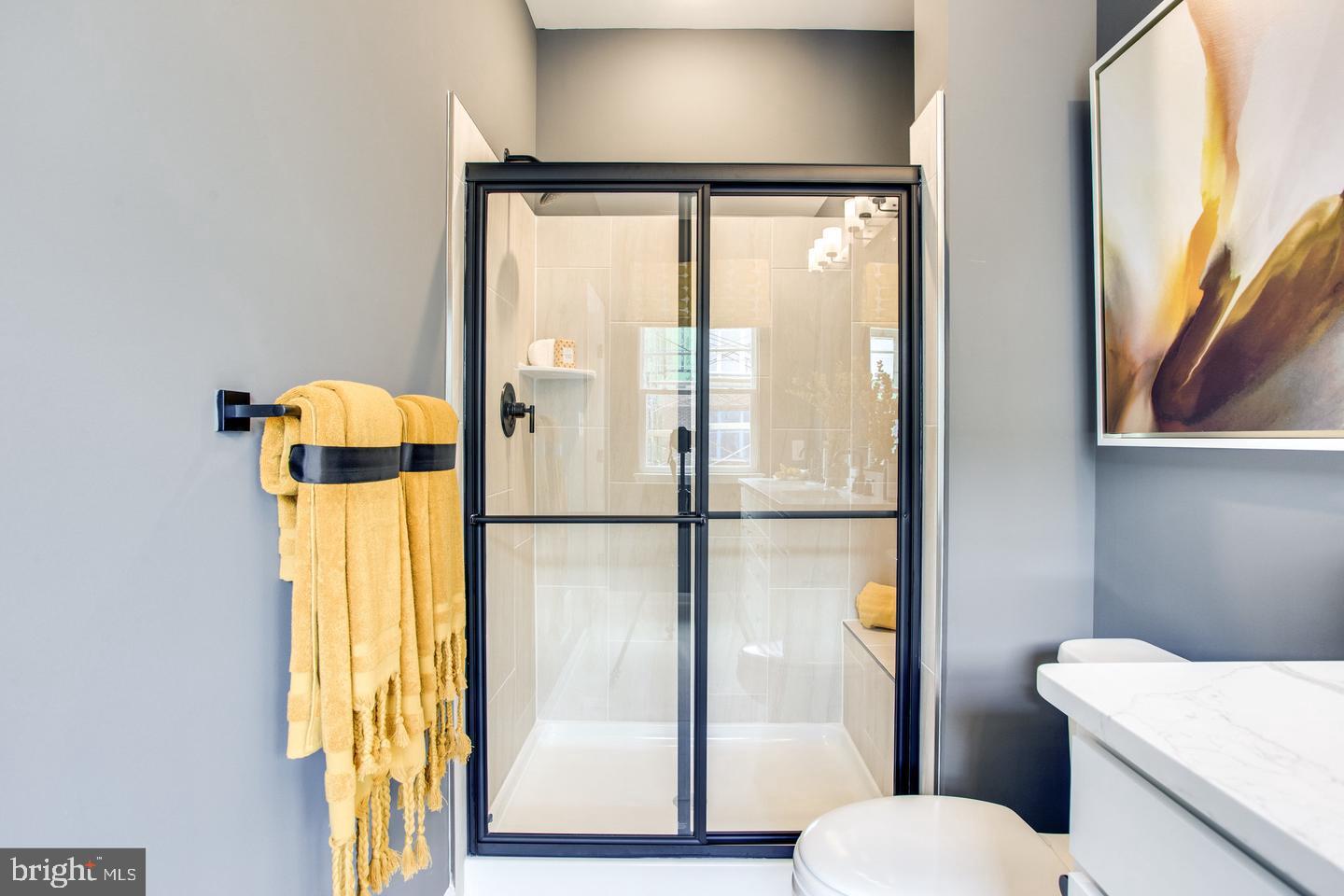 TOWNS AT MARKET COMMONS - Residential Lease