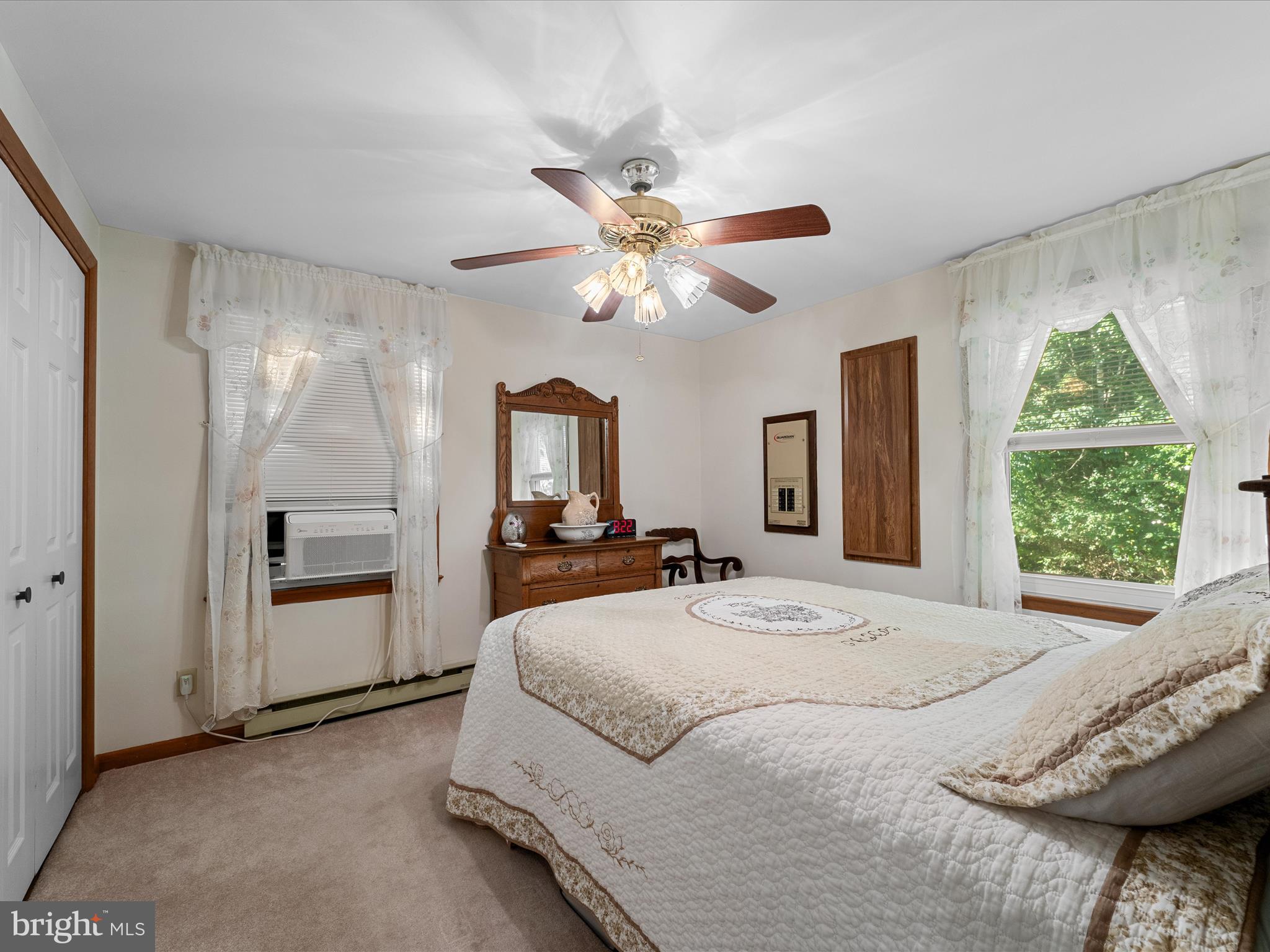 NONE UNRESTRICTED - Residential