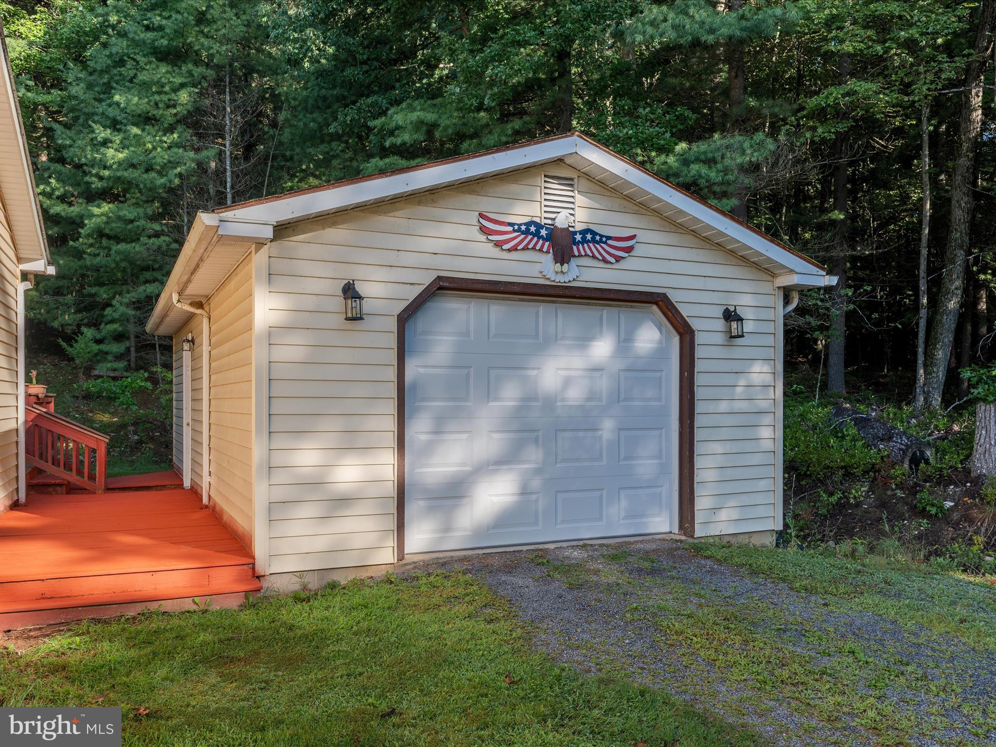 NONE UNRESTRICTED - Residential