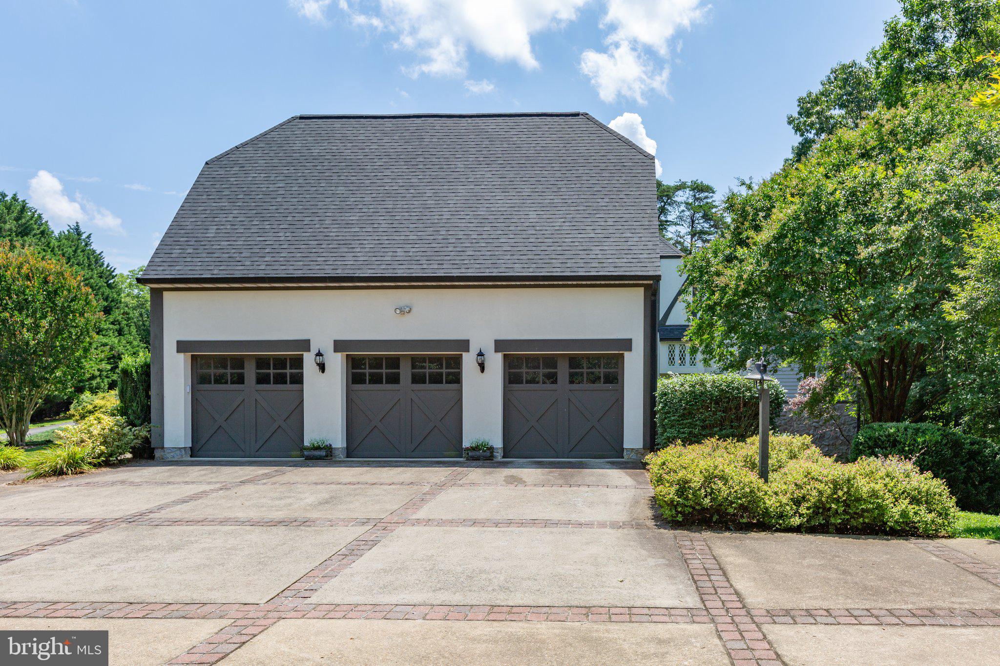 HEATHERSFIELD - Residential