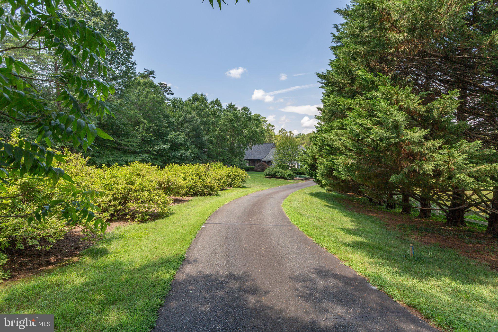 HEATHERSFIELD - Residential