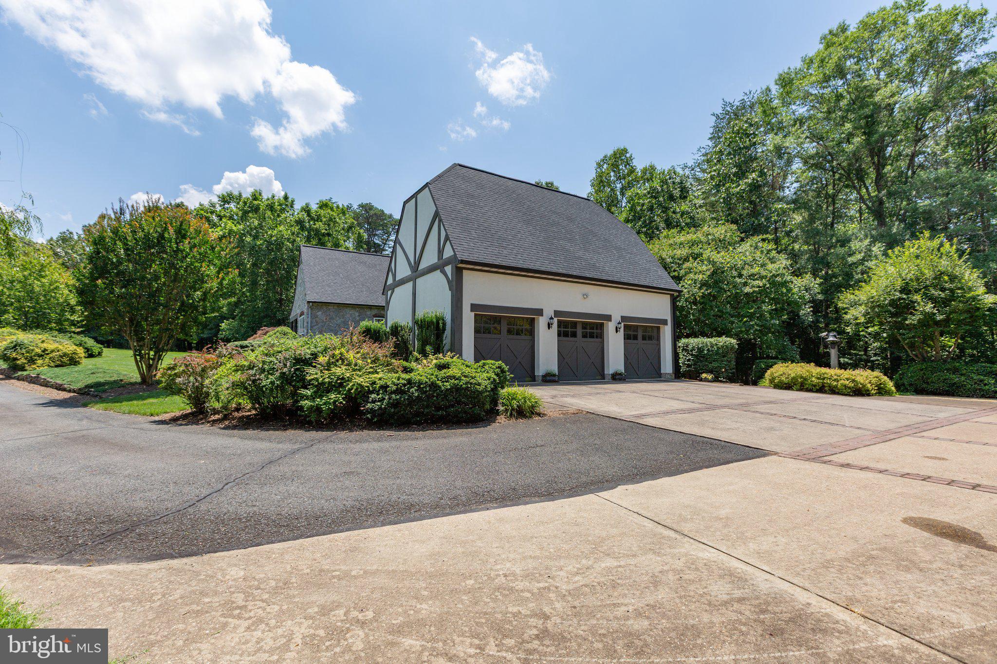 HEATHERSFIELD - Residential