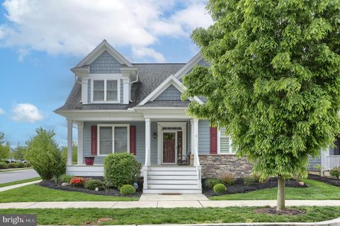 Photo of 300 LIBERTY ST, EPHRATA, PA 17522 (MLS # PALA2034220)