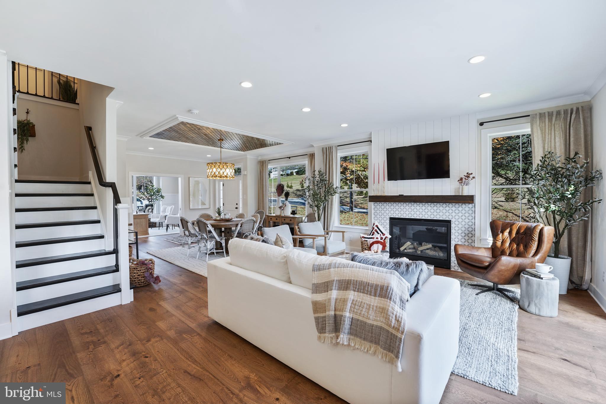 SAWMILL COURT - Residential