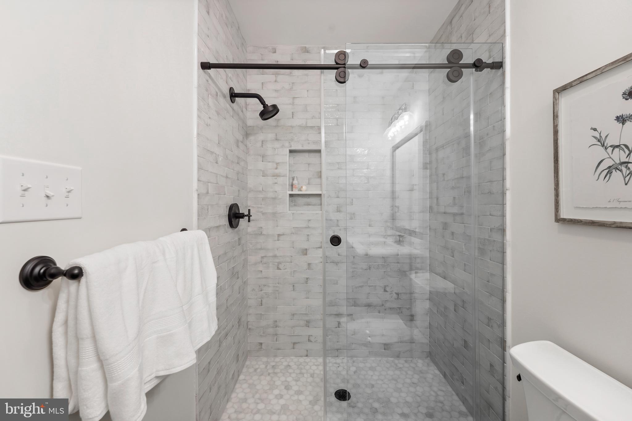 SAWMILL COURT - Residential