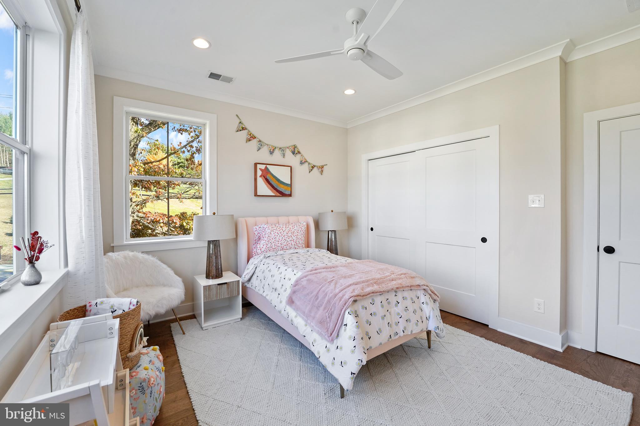 SAWMILL COURT - Residential