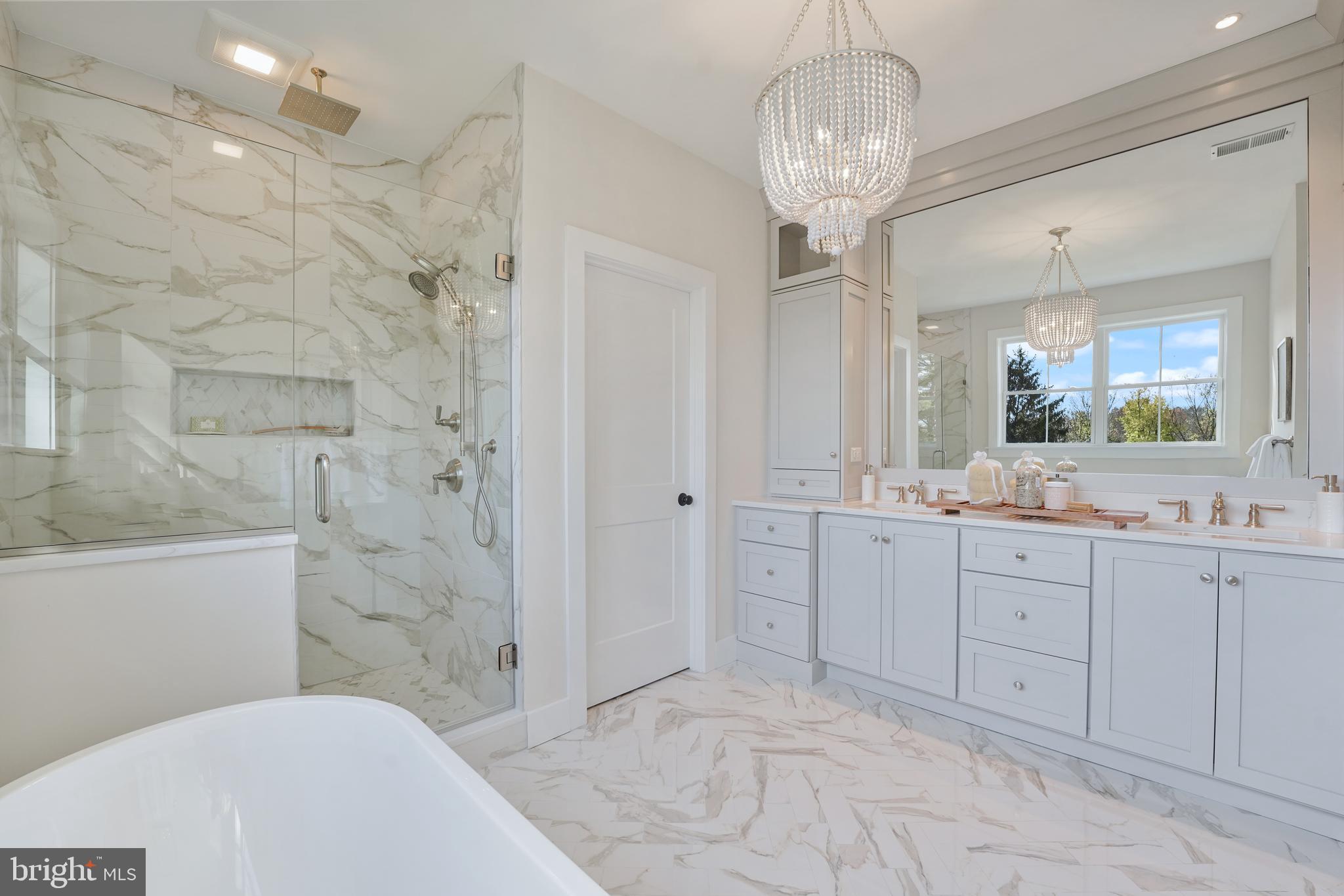 SAWMILL COURT - Residential