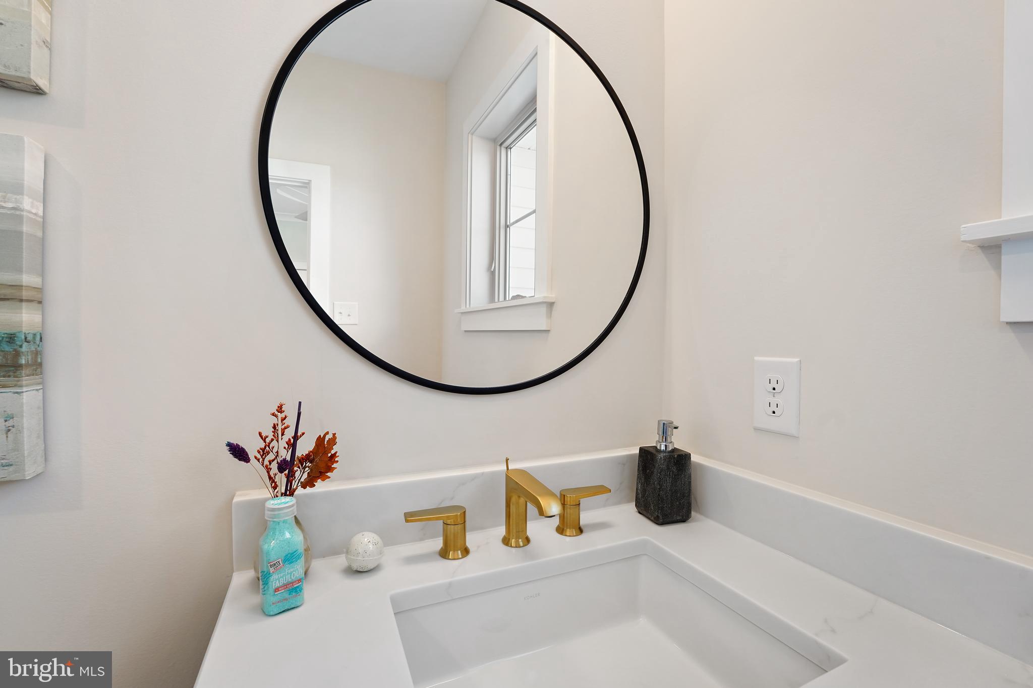 SAWMILL COURT - Residential