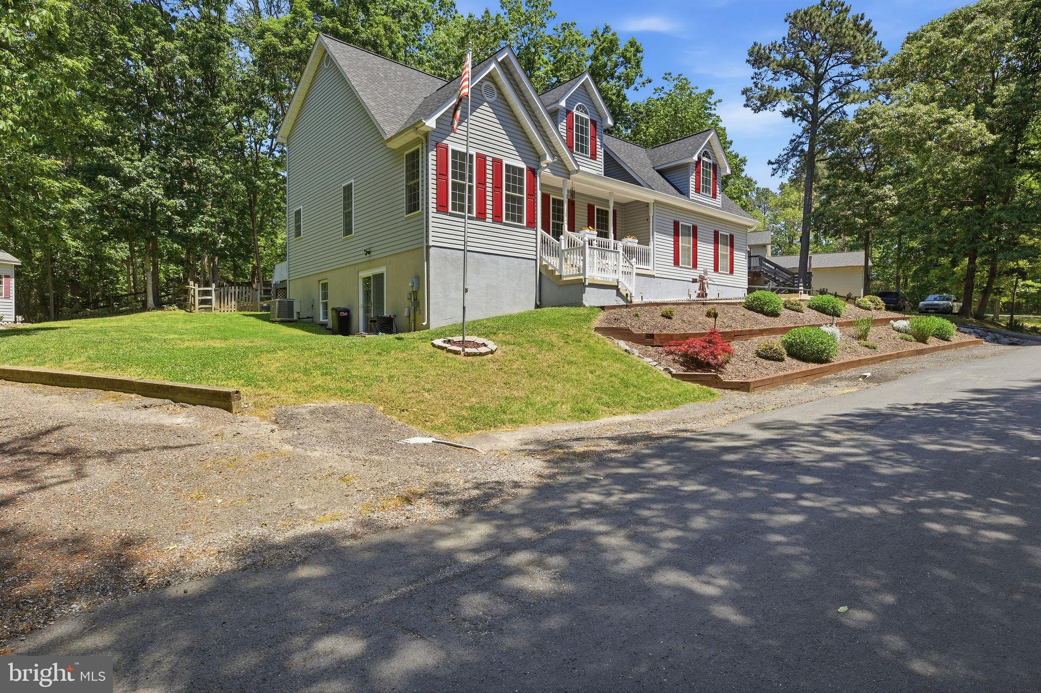 THE SOUNDINGS - Residential