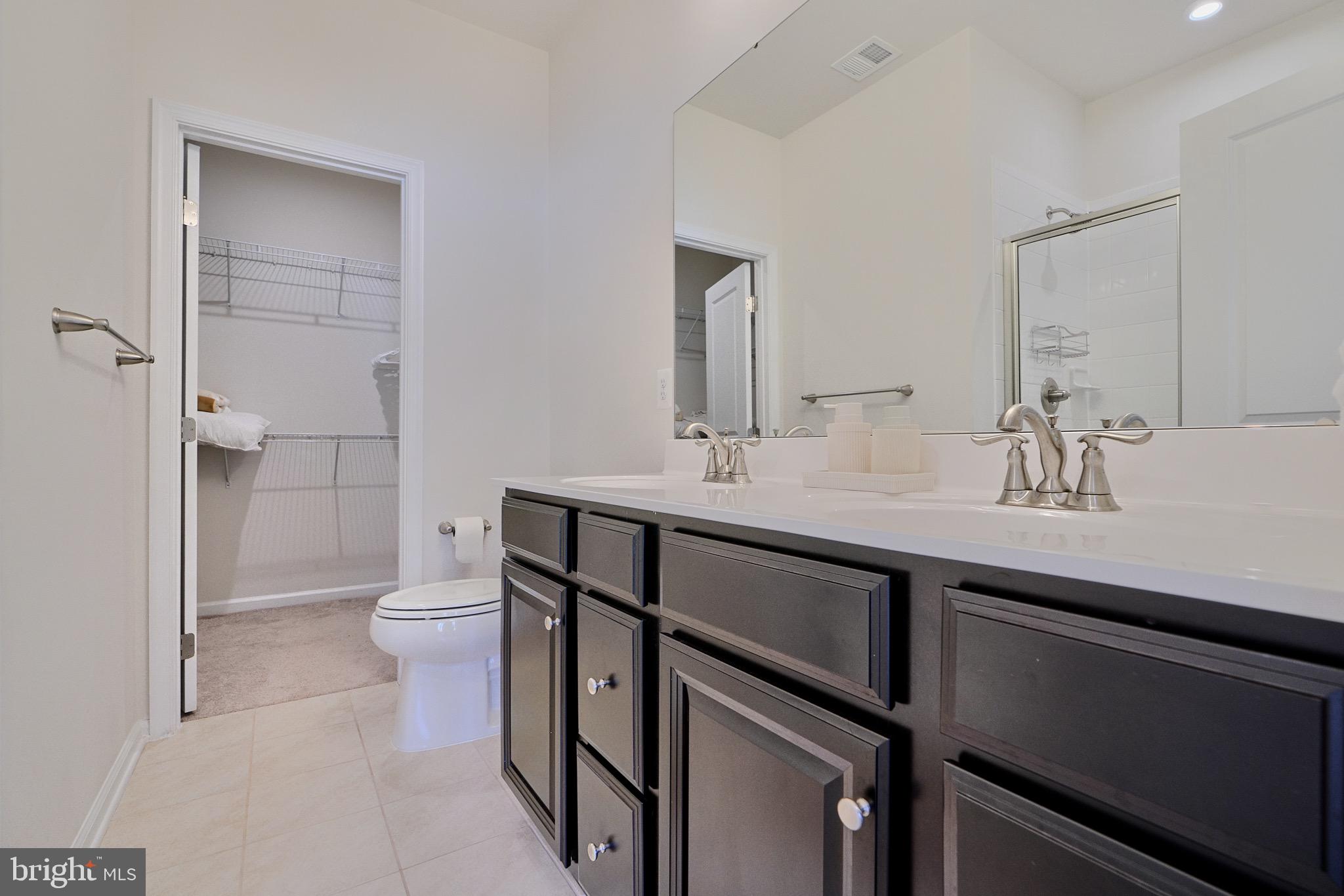 GREEKTOWN - Residential