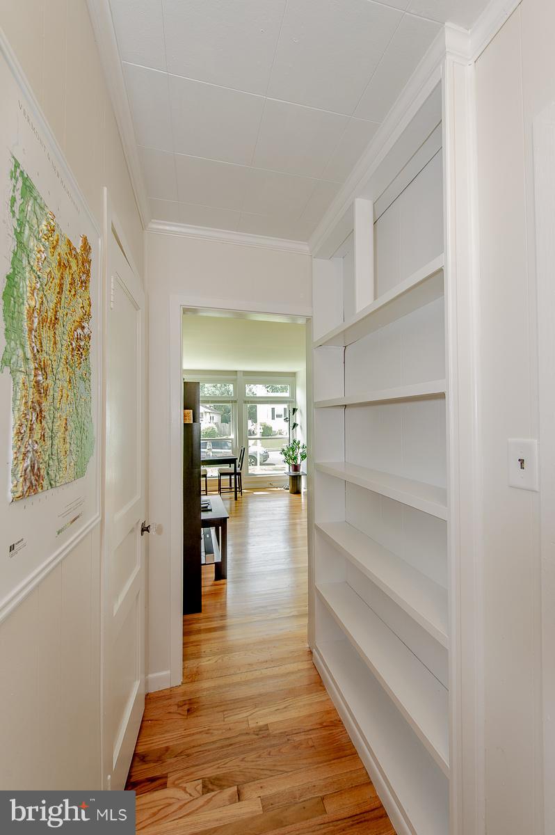 LAUREL GARDENS - Residential