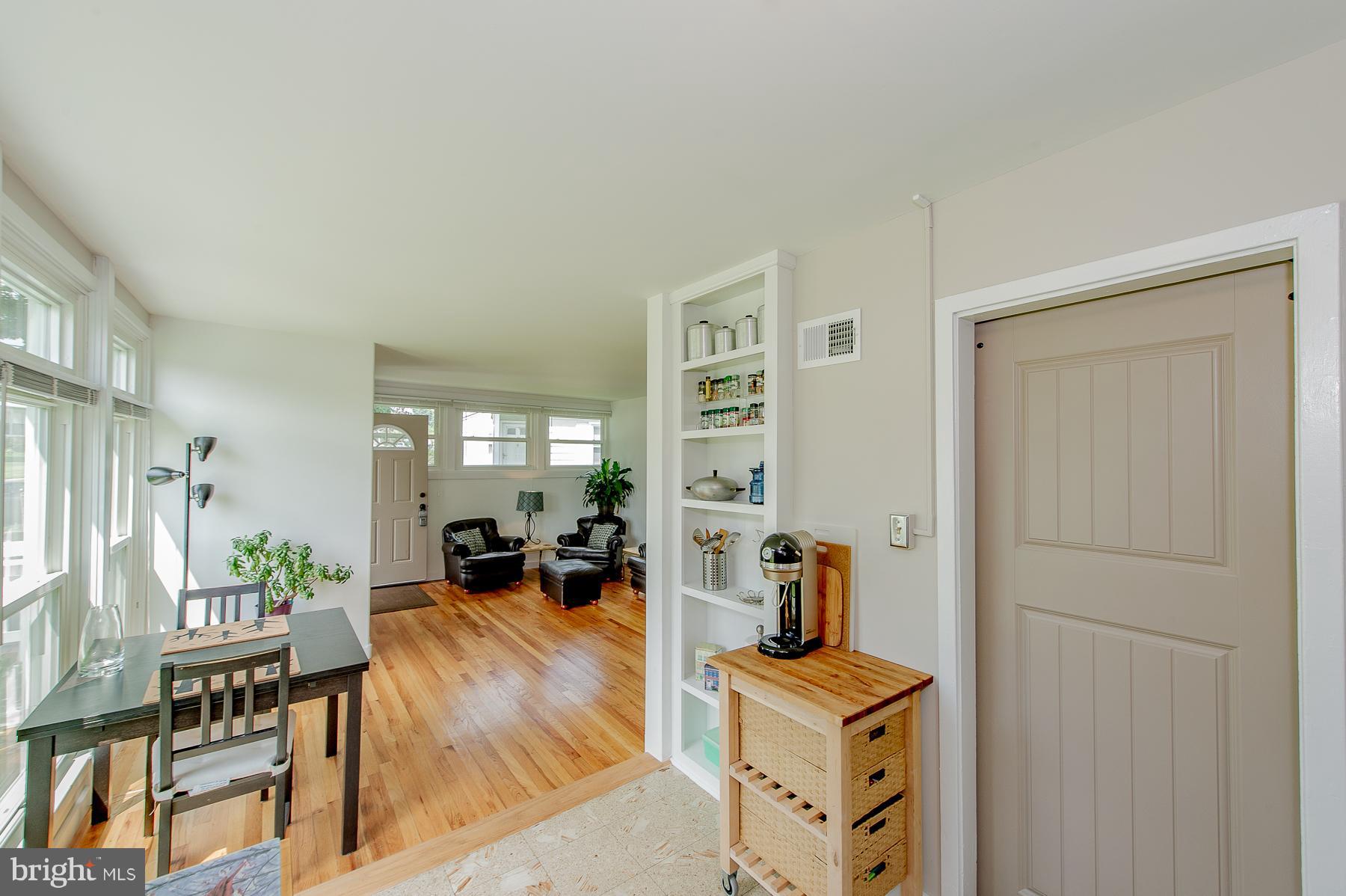 LAUREL GARDENS - Residential