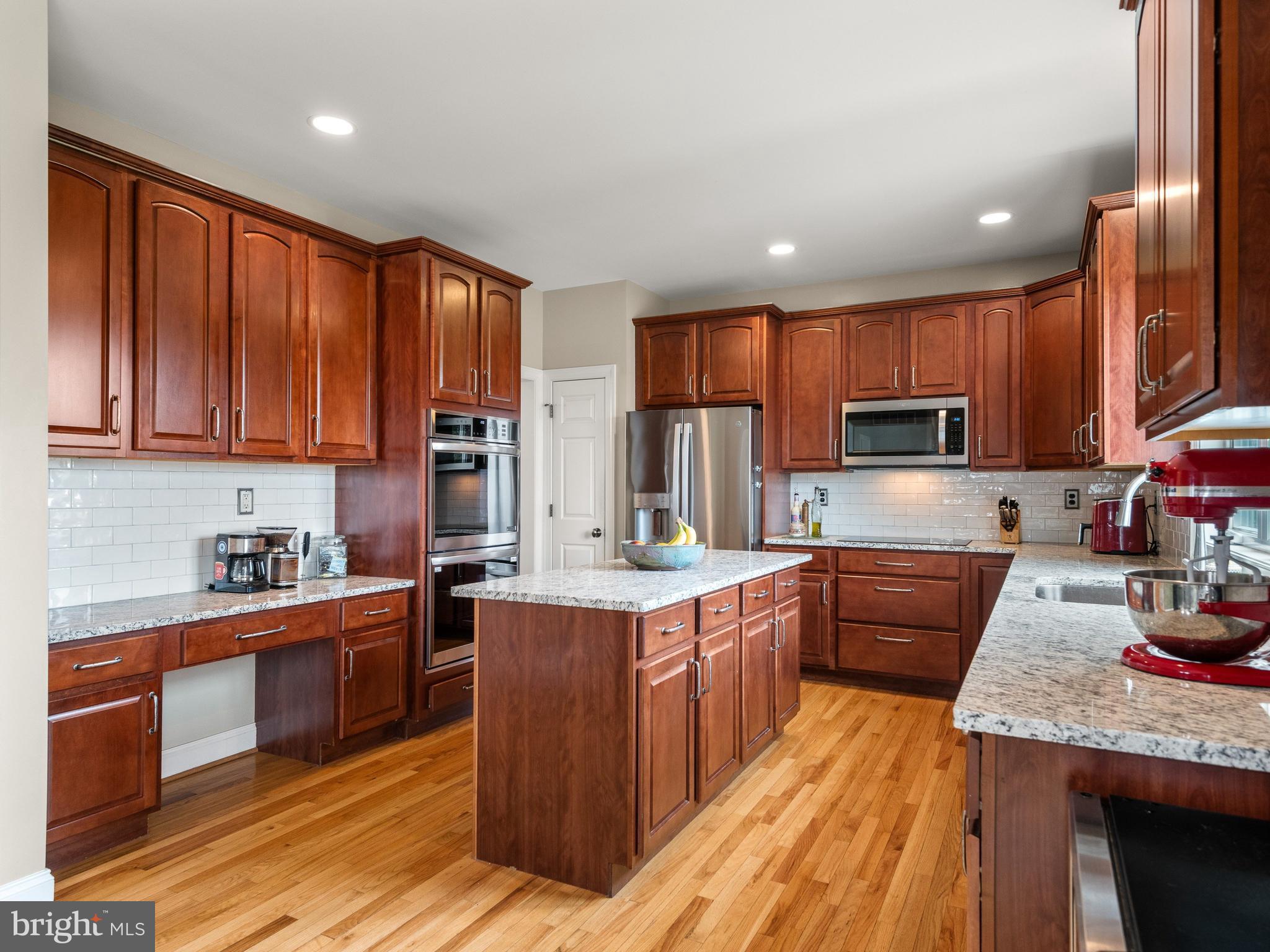 FRANKLIN CHASE - Residential