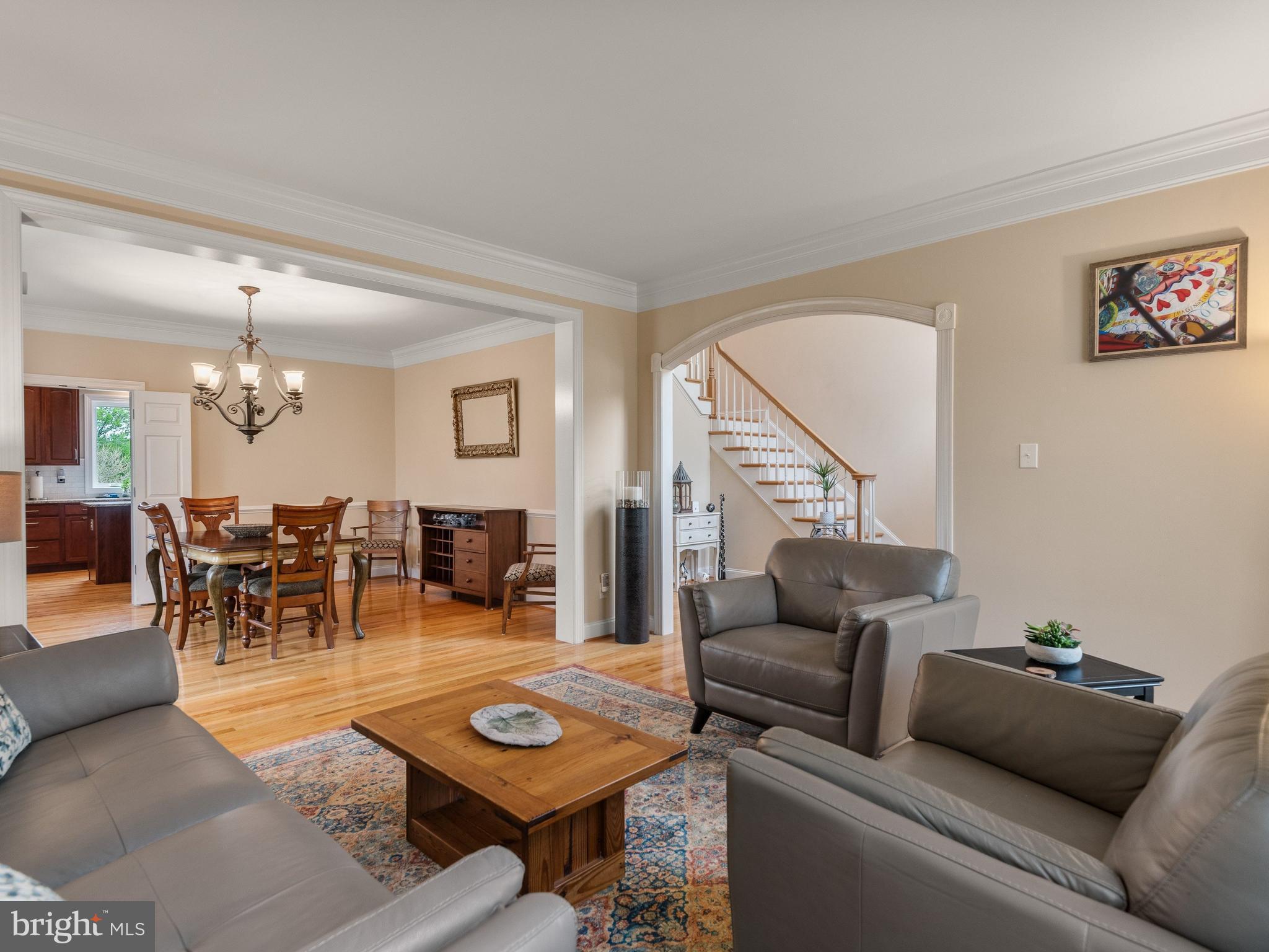 FRANKLIN CHASE - Residential