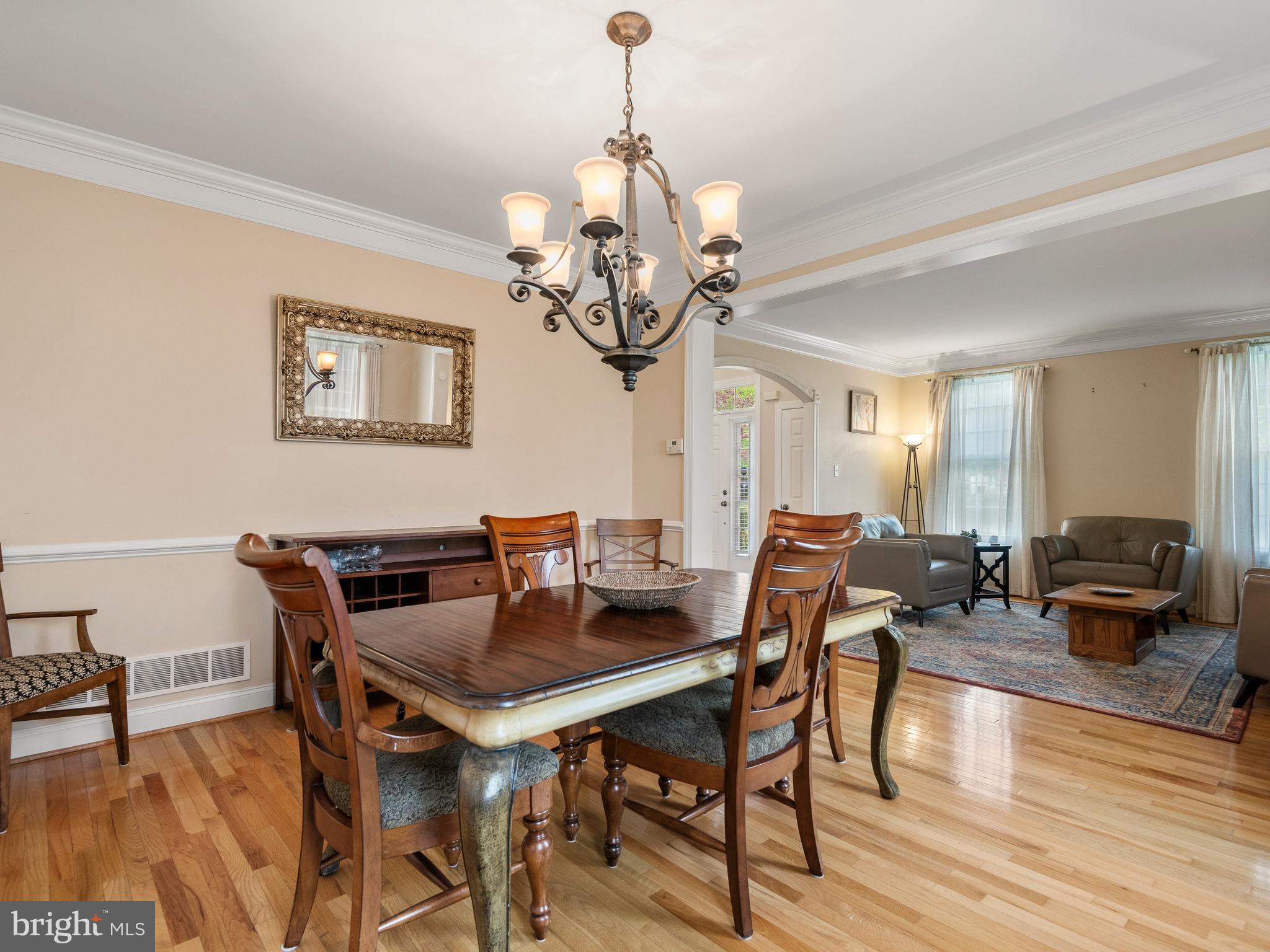 FRANKLIN CHASE - Residential