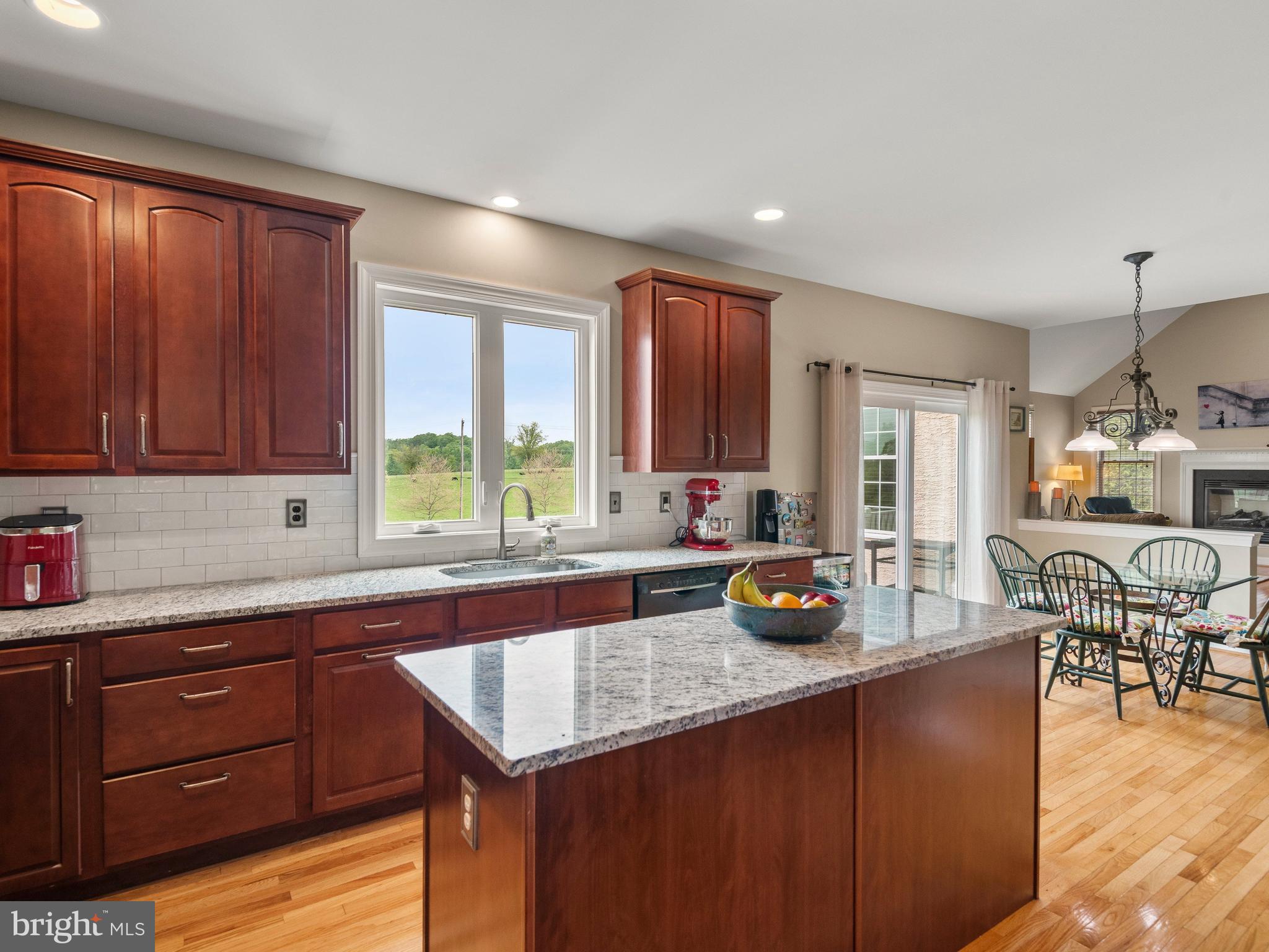 FRANKLIN CHASE - Residential