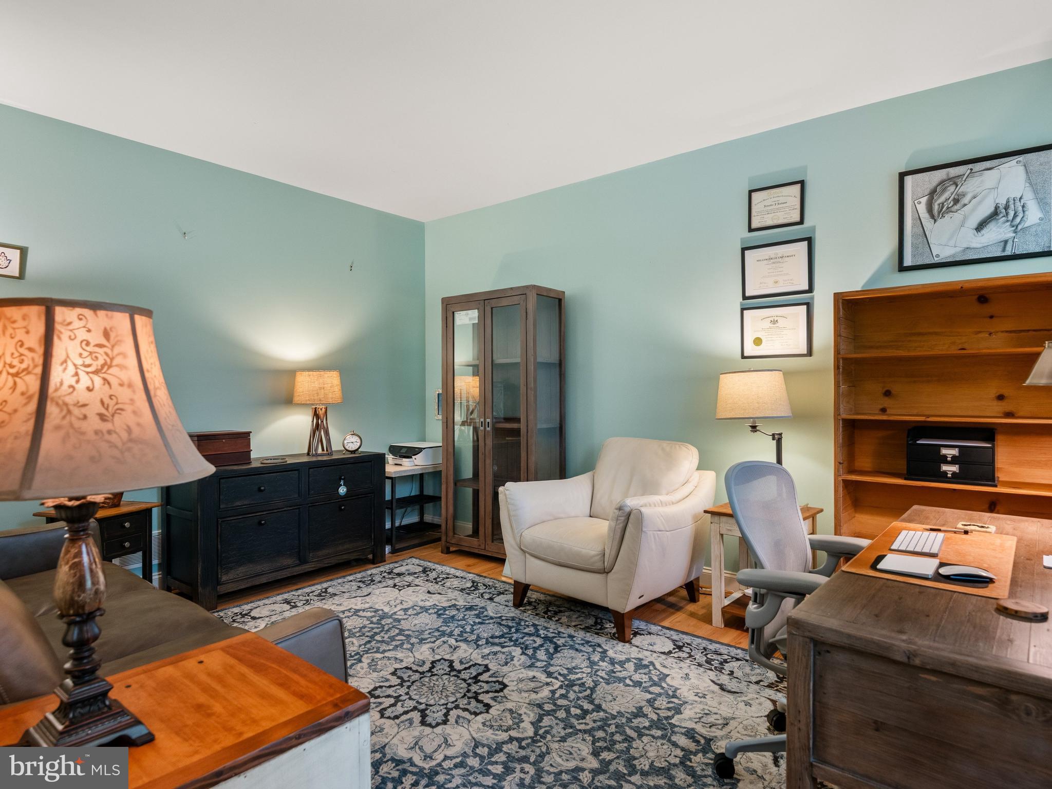 FRANKLIN CHASE - Residential