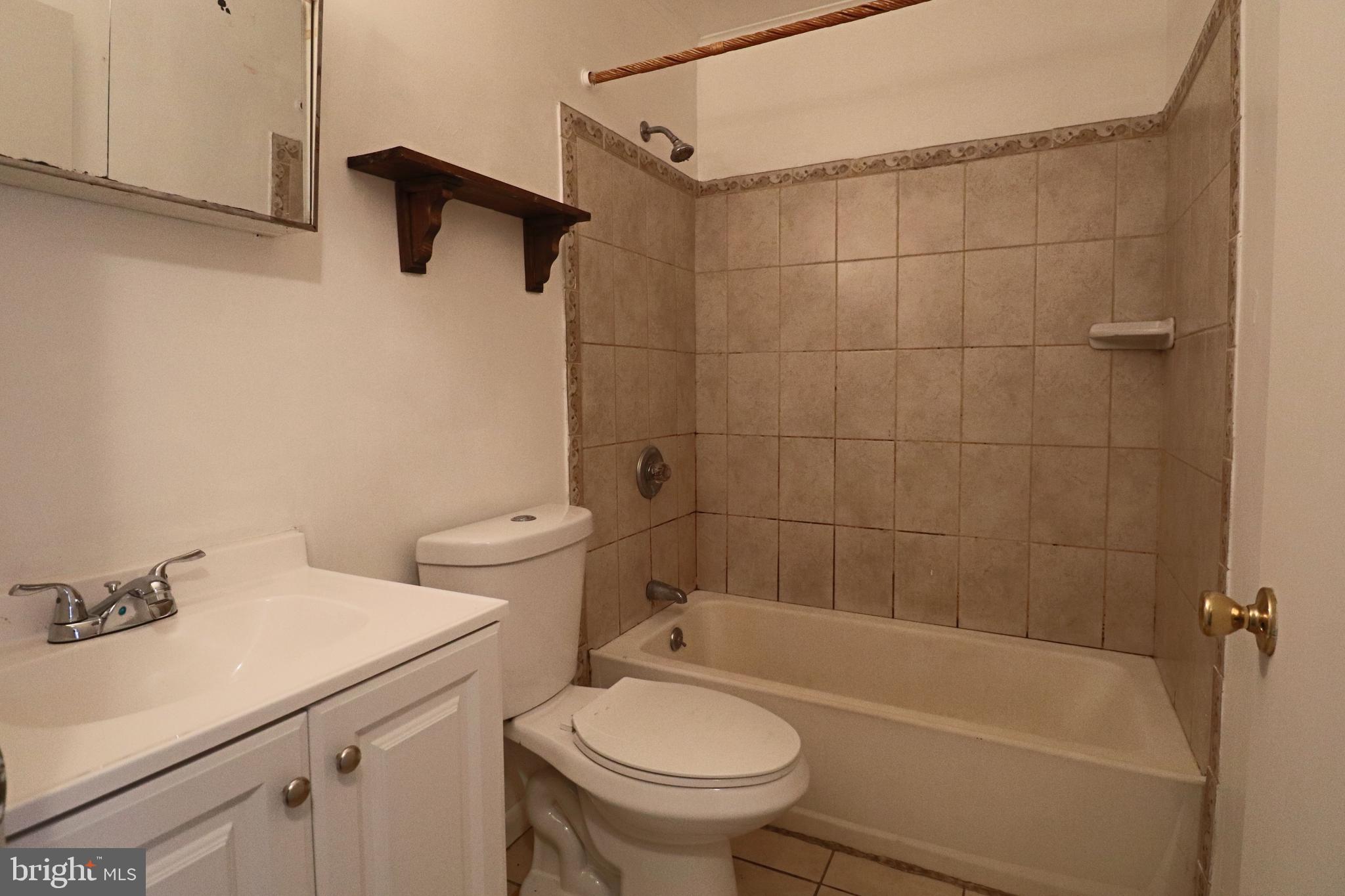 EASTPORT - Residential