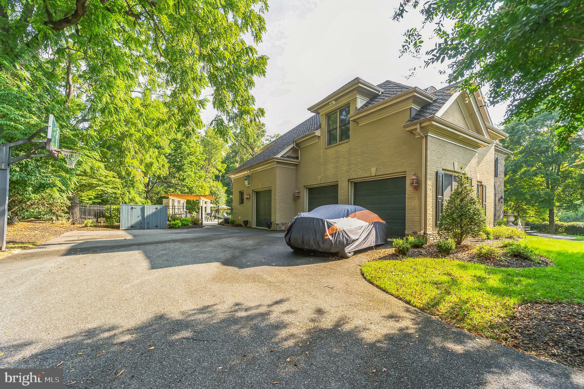 GLENANGUS - Residential