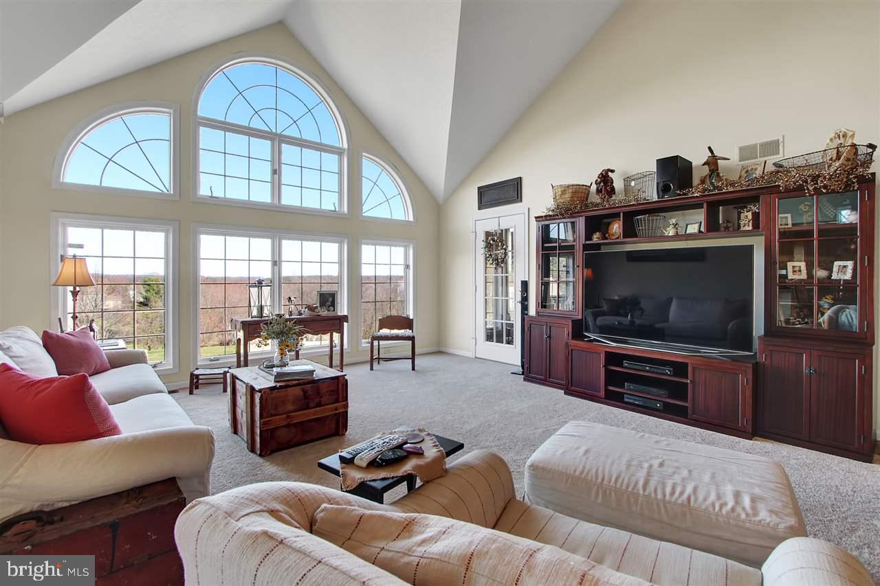 MARBURG LANDING - Residential