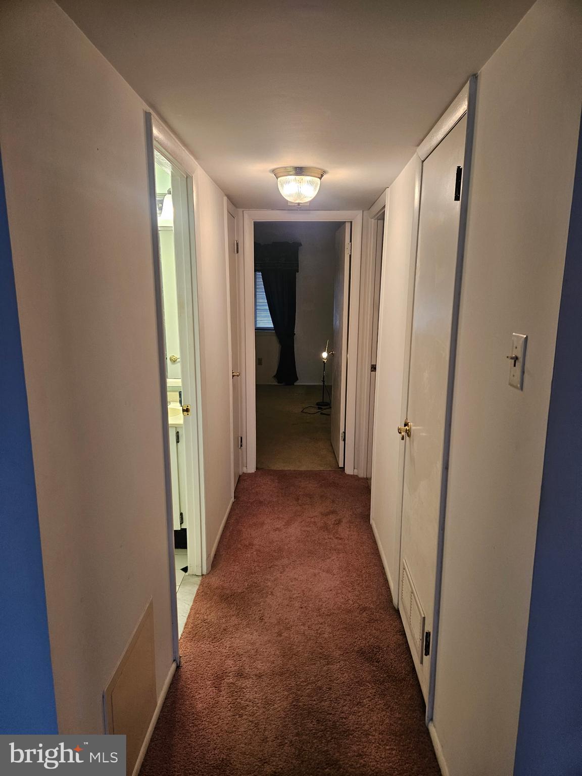 DANBURY VILLAGE - Residential