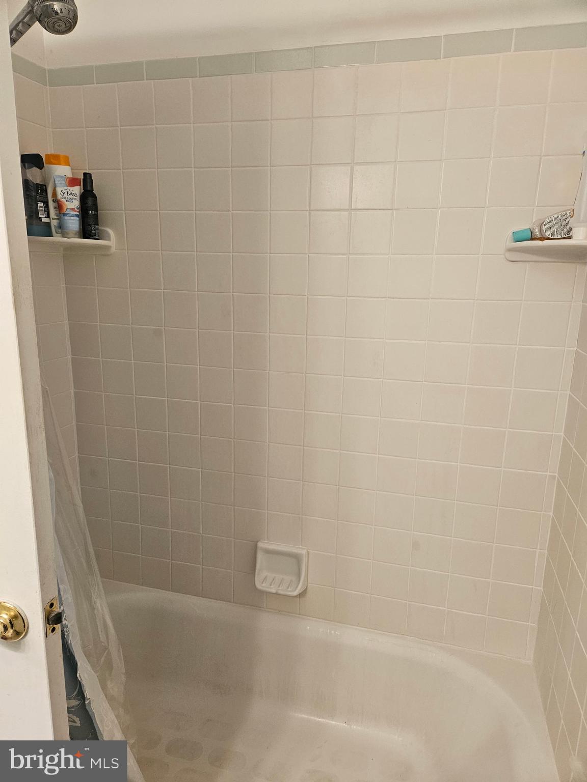 DANBURY VILLAGE - Residential