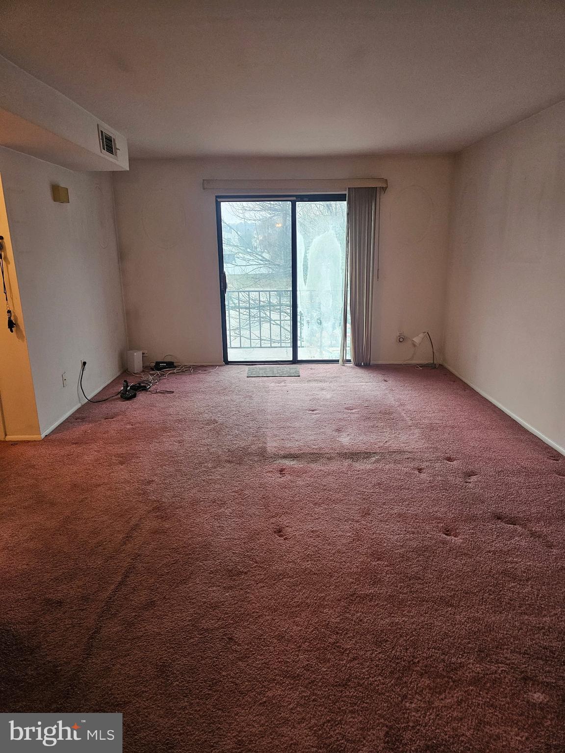 DANBURY VILLAGE - Residential