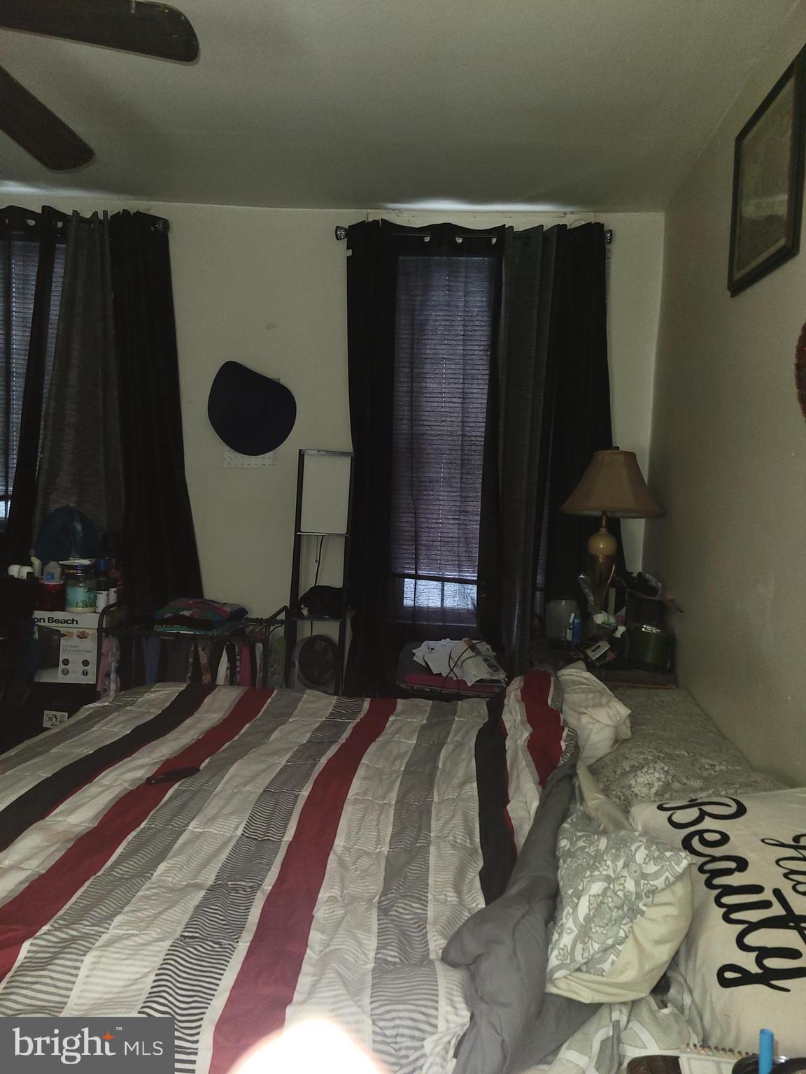 JOHNSTON SQUARE - Residential