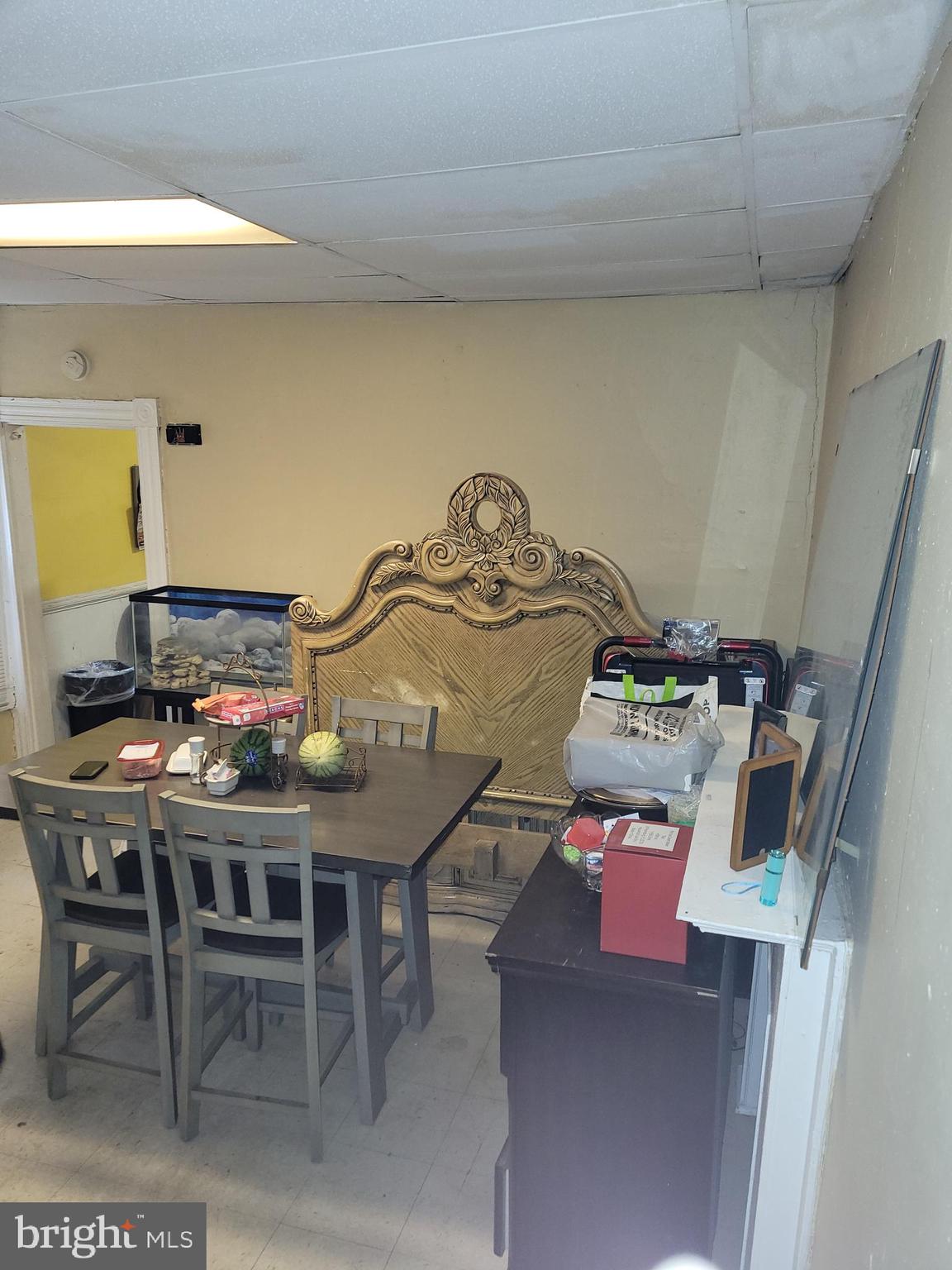 JOHNSTON SQUARE - Residential